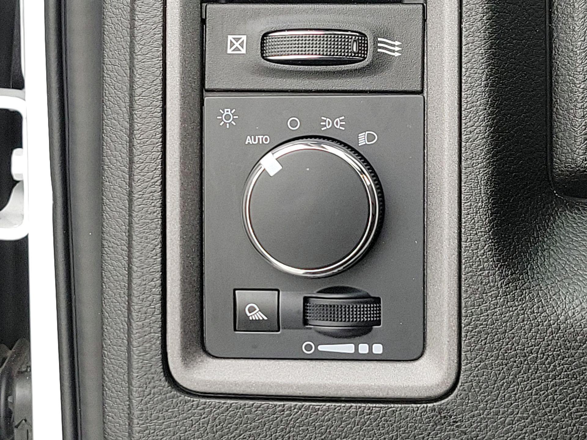 Thumbnail: 2022 RAM 1500 Classic - 13