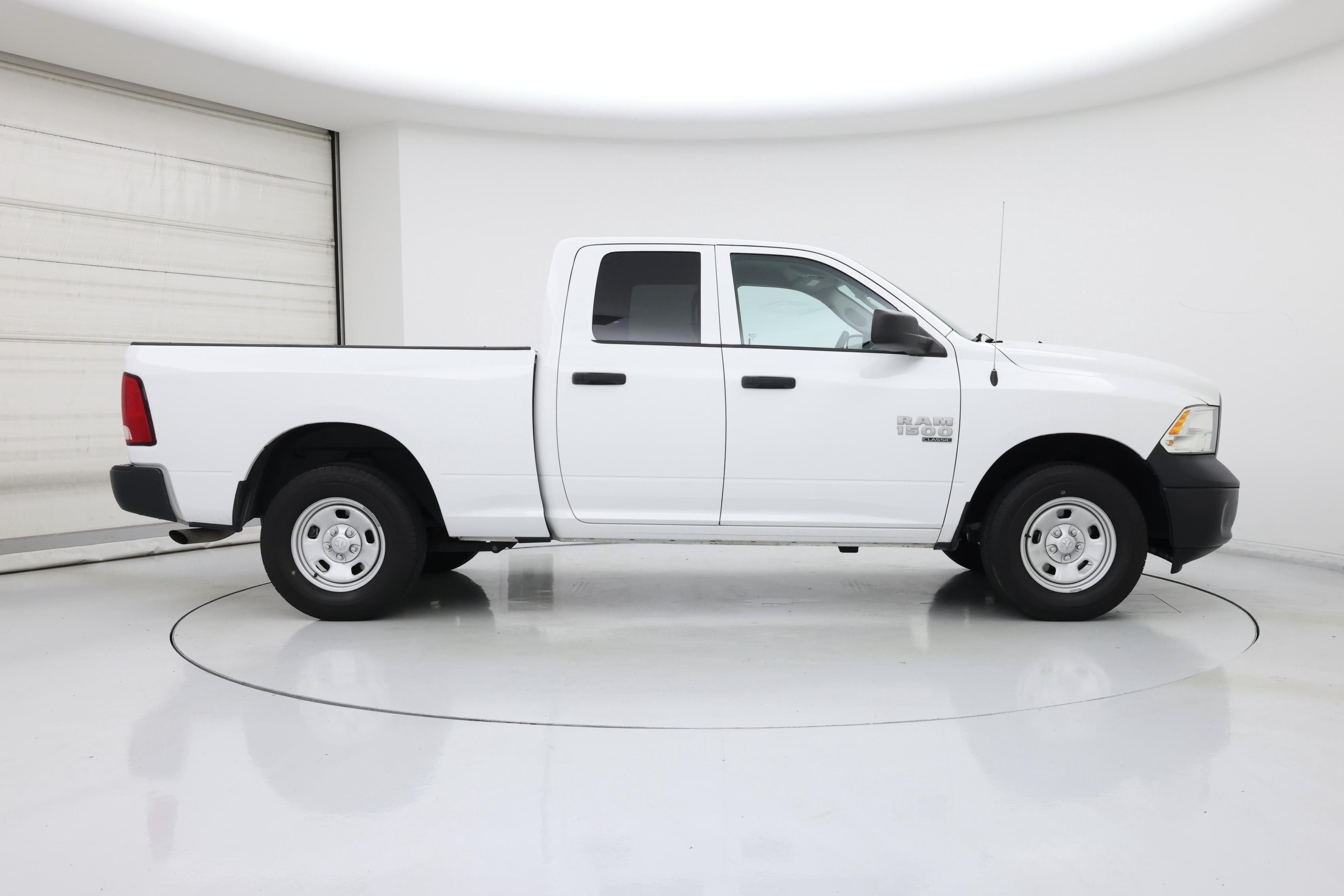 Thumbnail: 2022 RAM 1500 Classic - 7