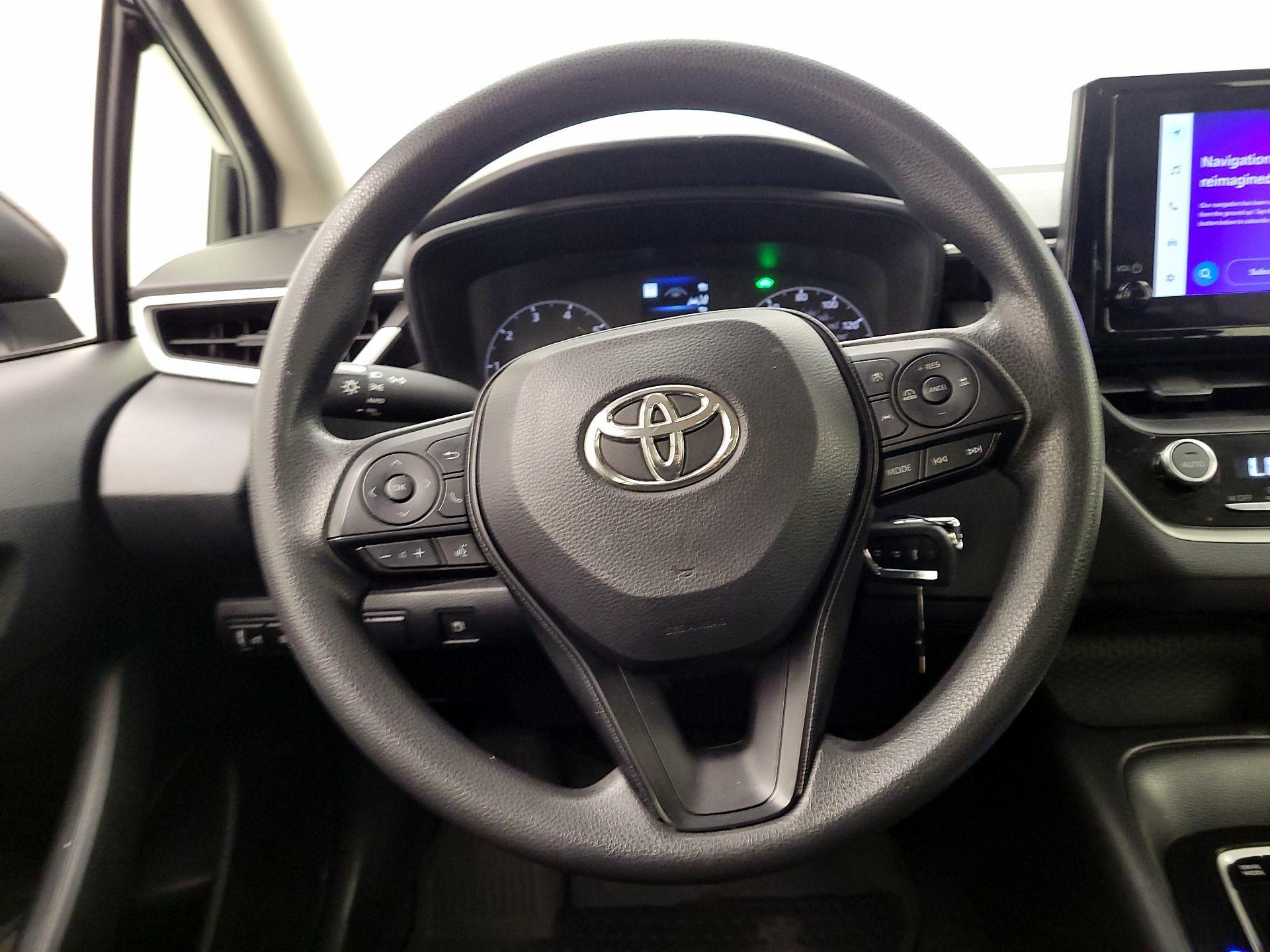 Thumbnail: 2023 Toyota Corolla - 10