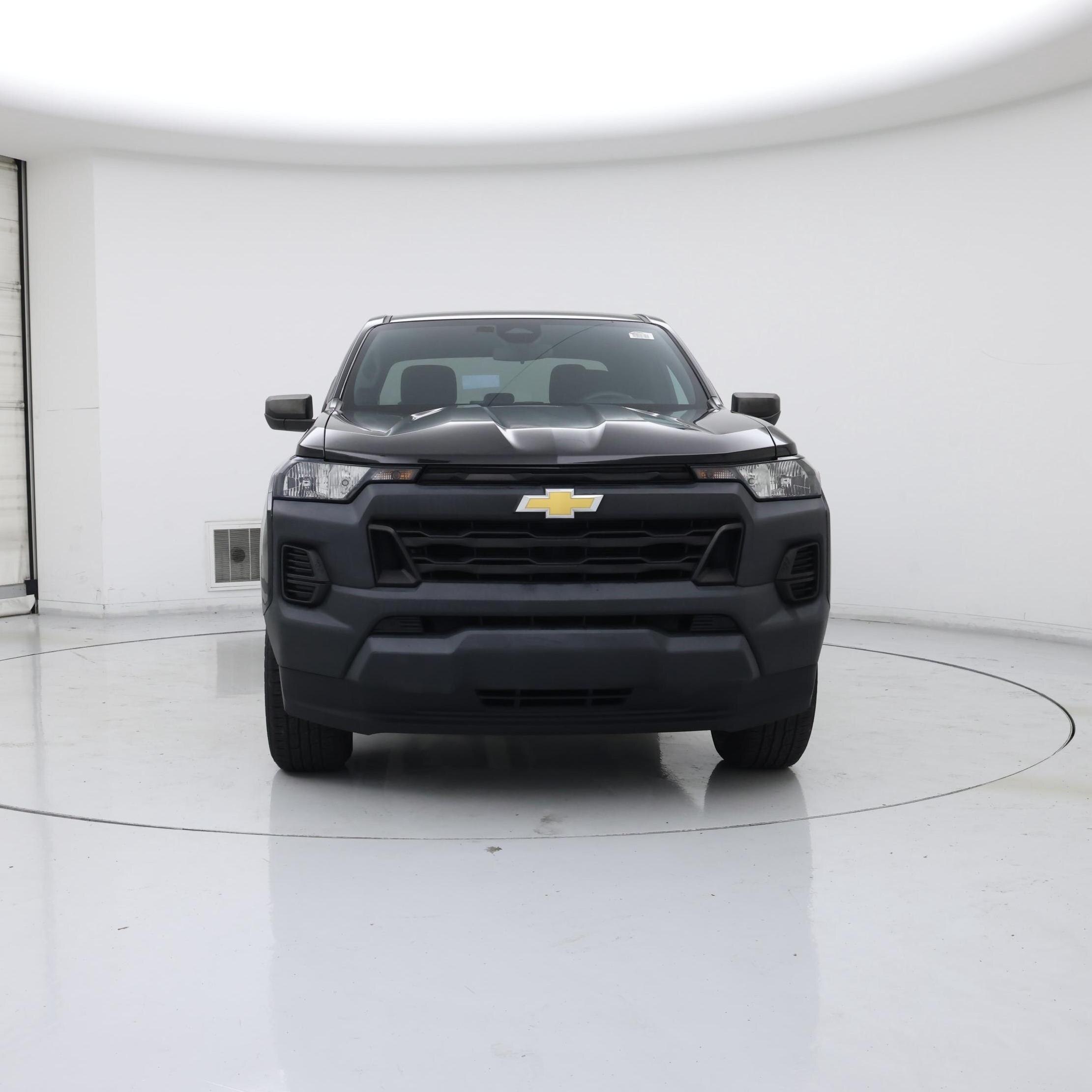 Thumbnail: 2023 Chevrolet Colorado - 5