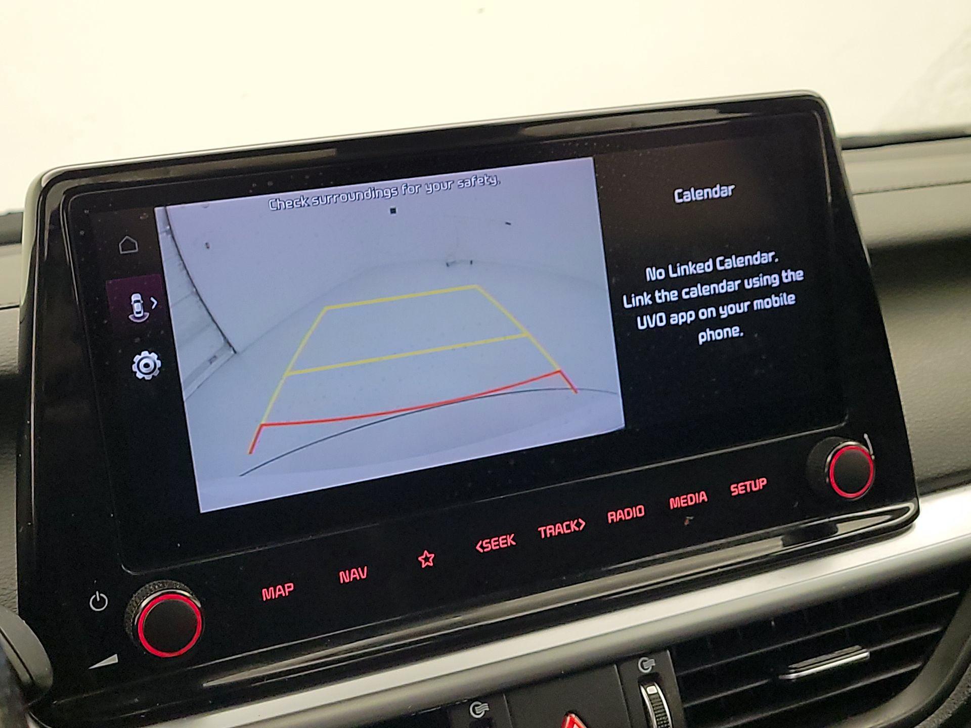 Thumbnail: 2022 Kia Forte - 14