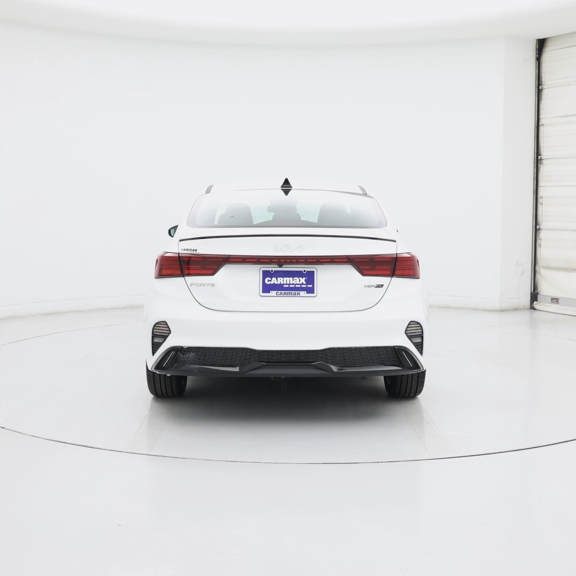 Thumbnail: 2022 Kia Forte - 6