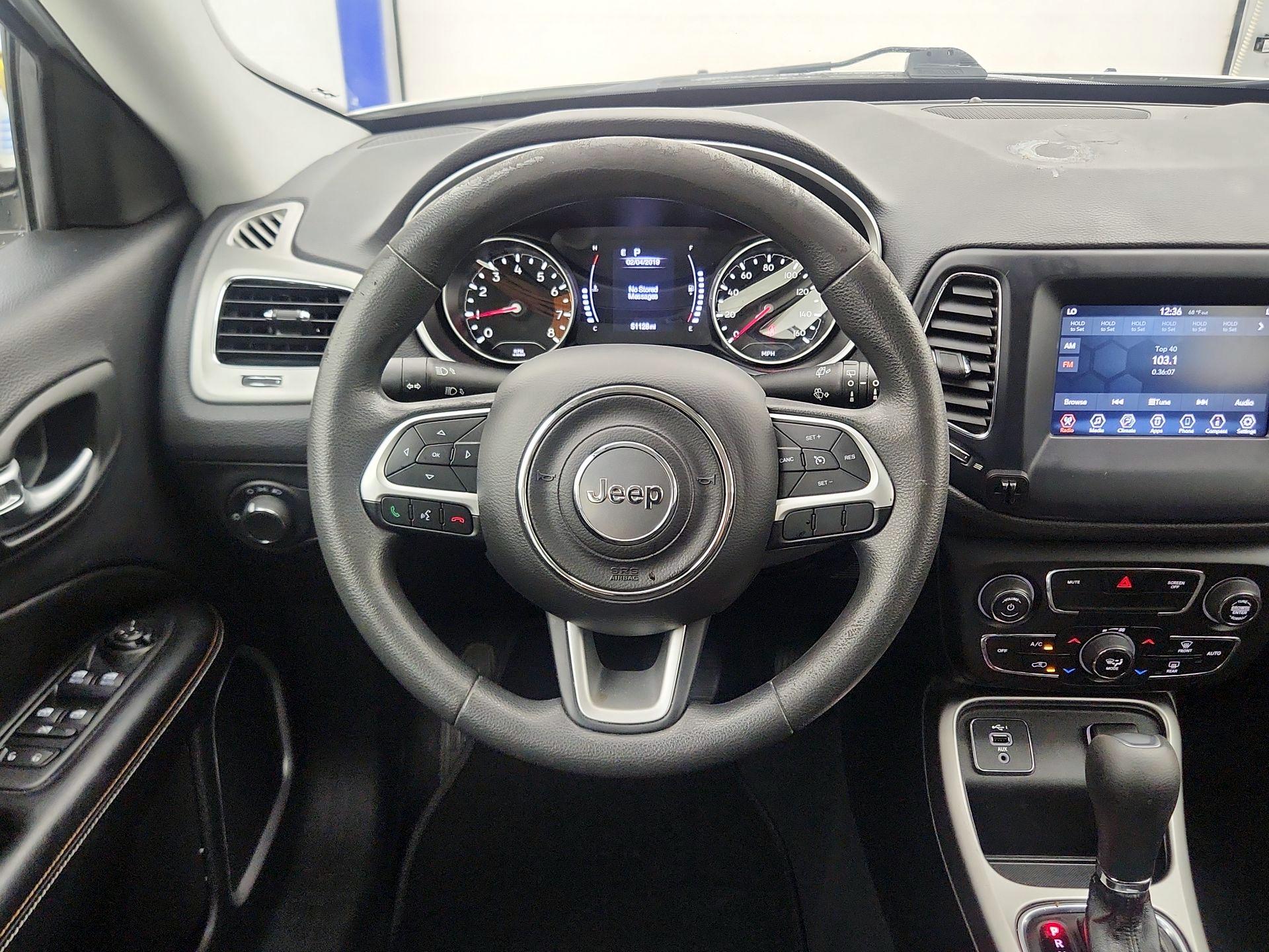 Thumbnail: 2021 Jeep Compass - 10