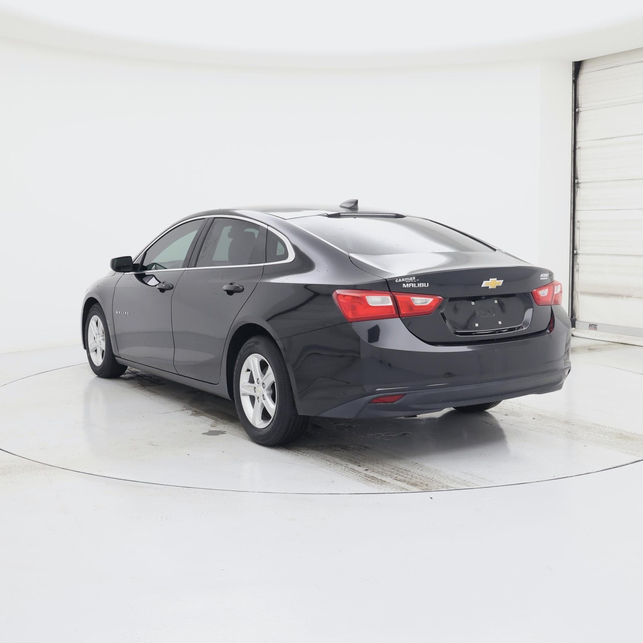 Thumbnail: 2020 Chevrolet Malibu - 2