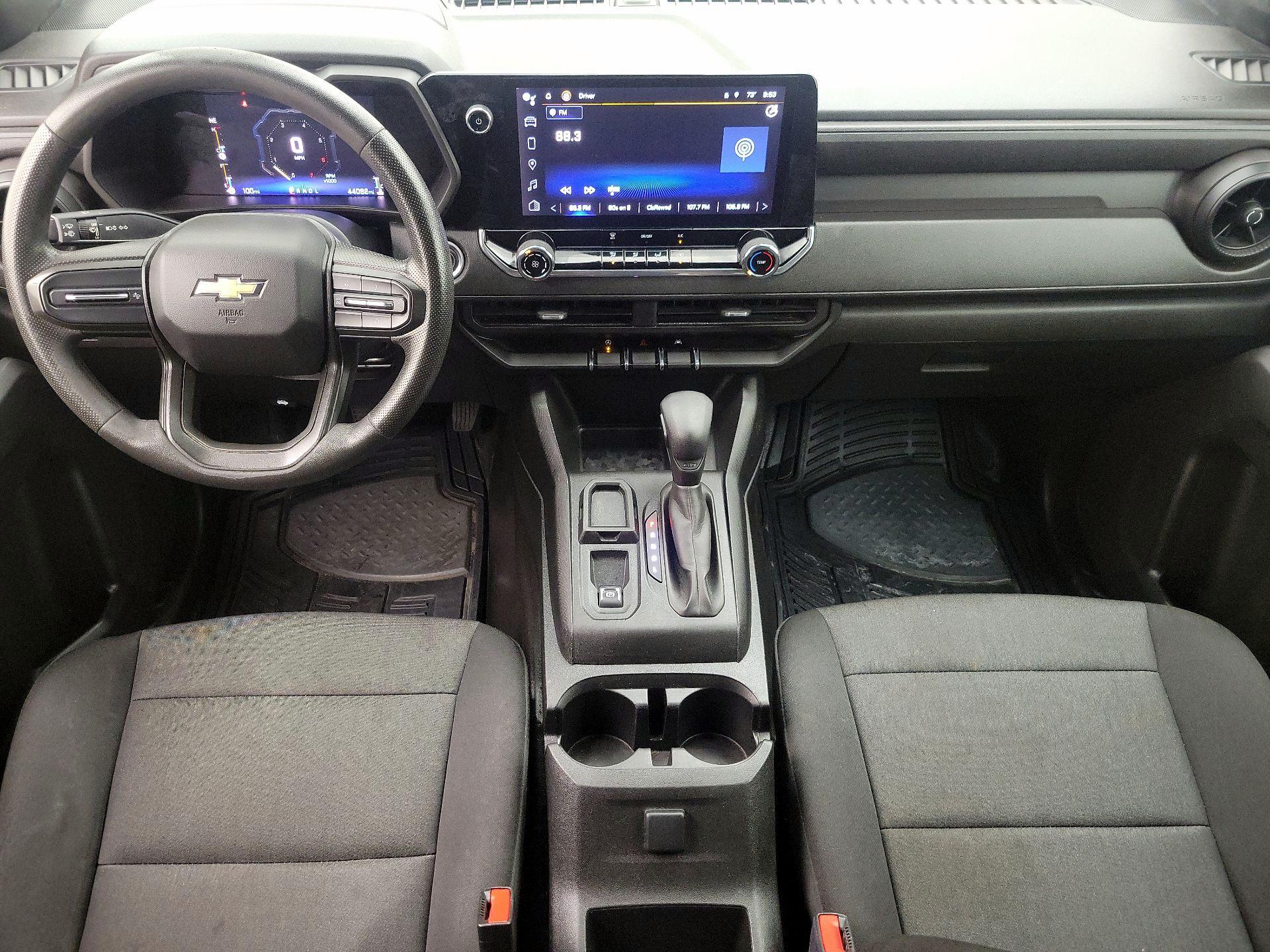 Thumbnail: 2023 Chevrolet Colorado - 9