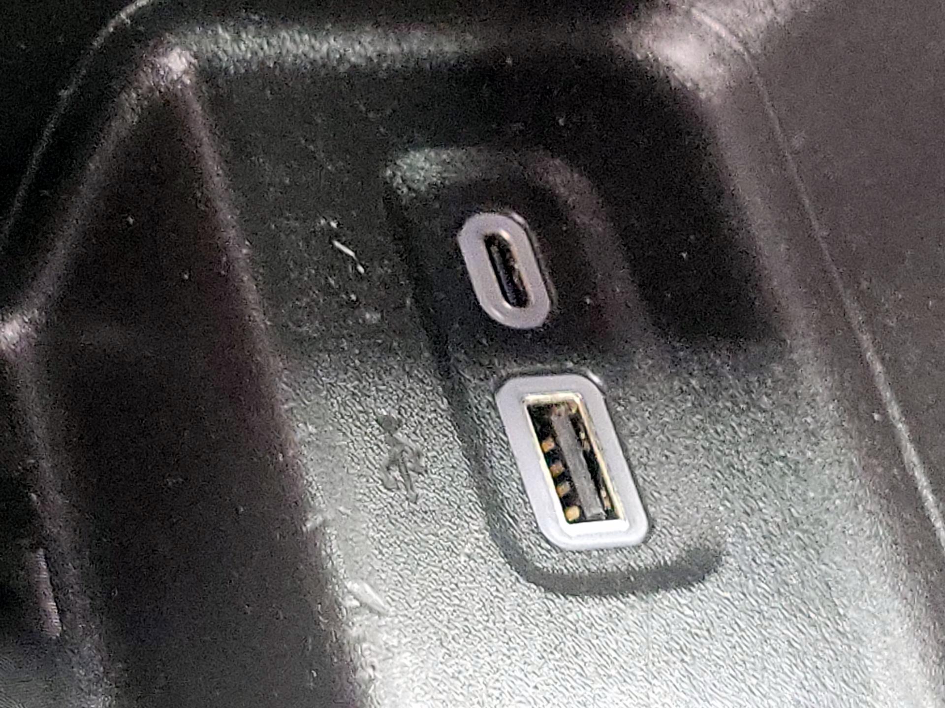 Thumbnail: 2023 Chevrolet Colorado - 17