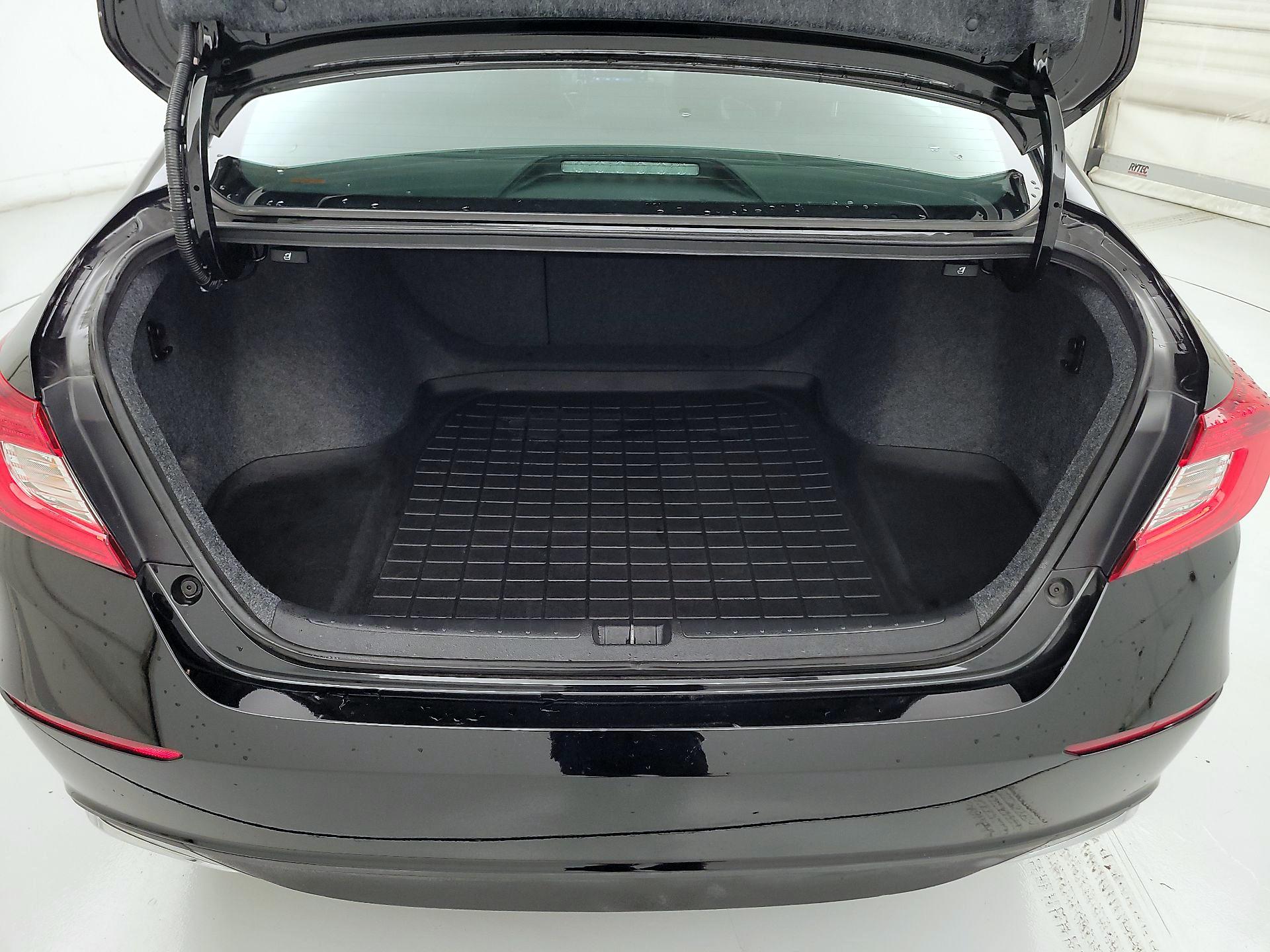 Thumbnail: 2022 Honda Accord - 20