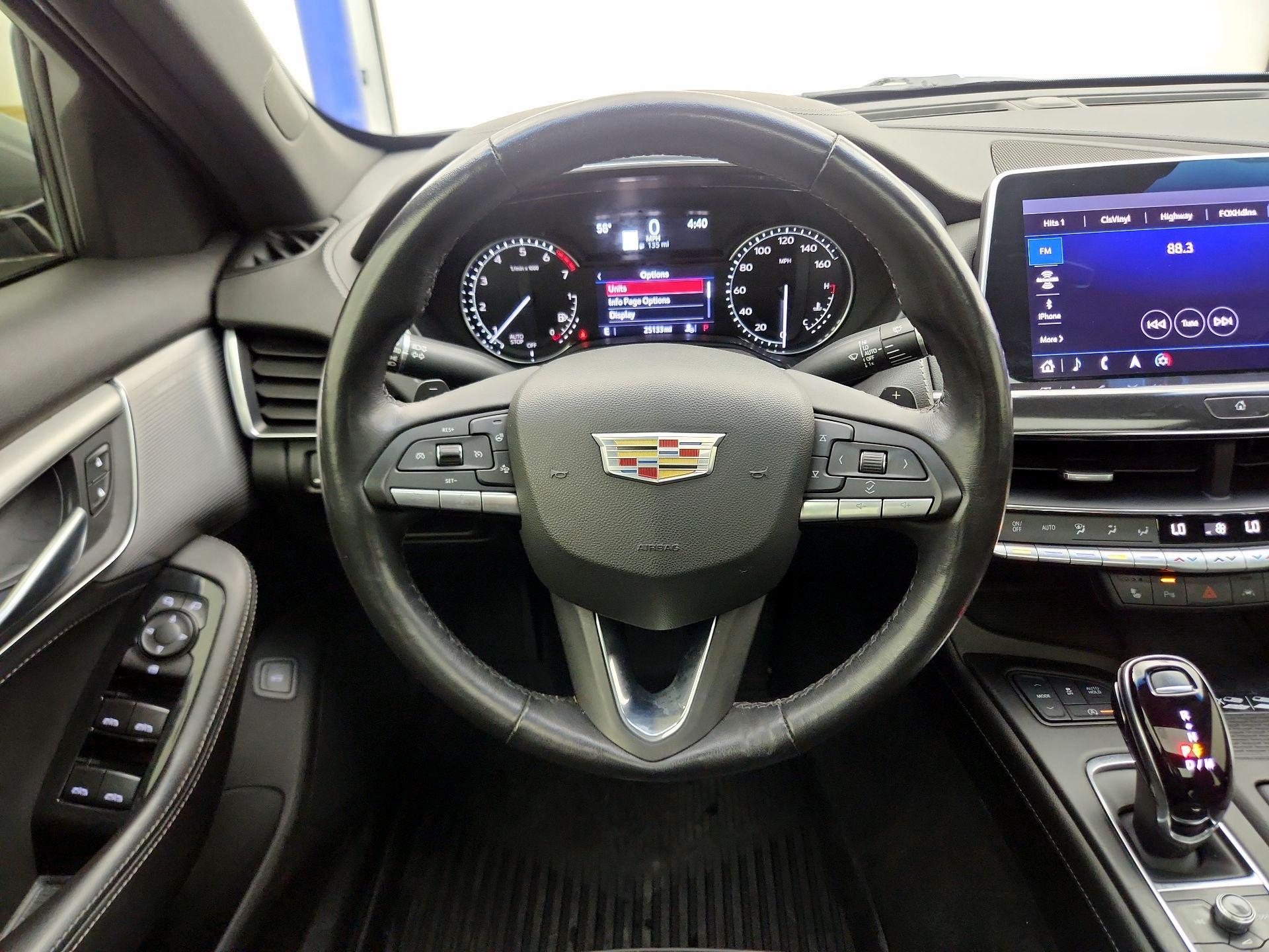 Thumbnail: 2022 Cadillac CT5 - 10