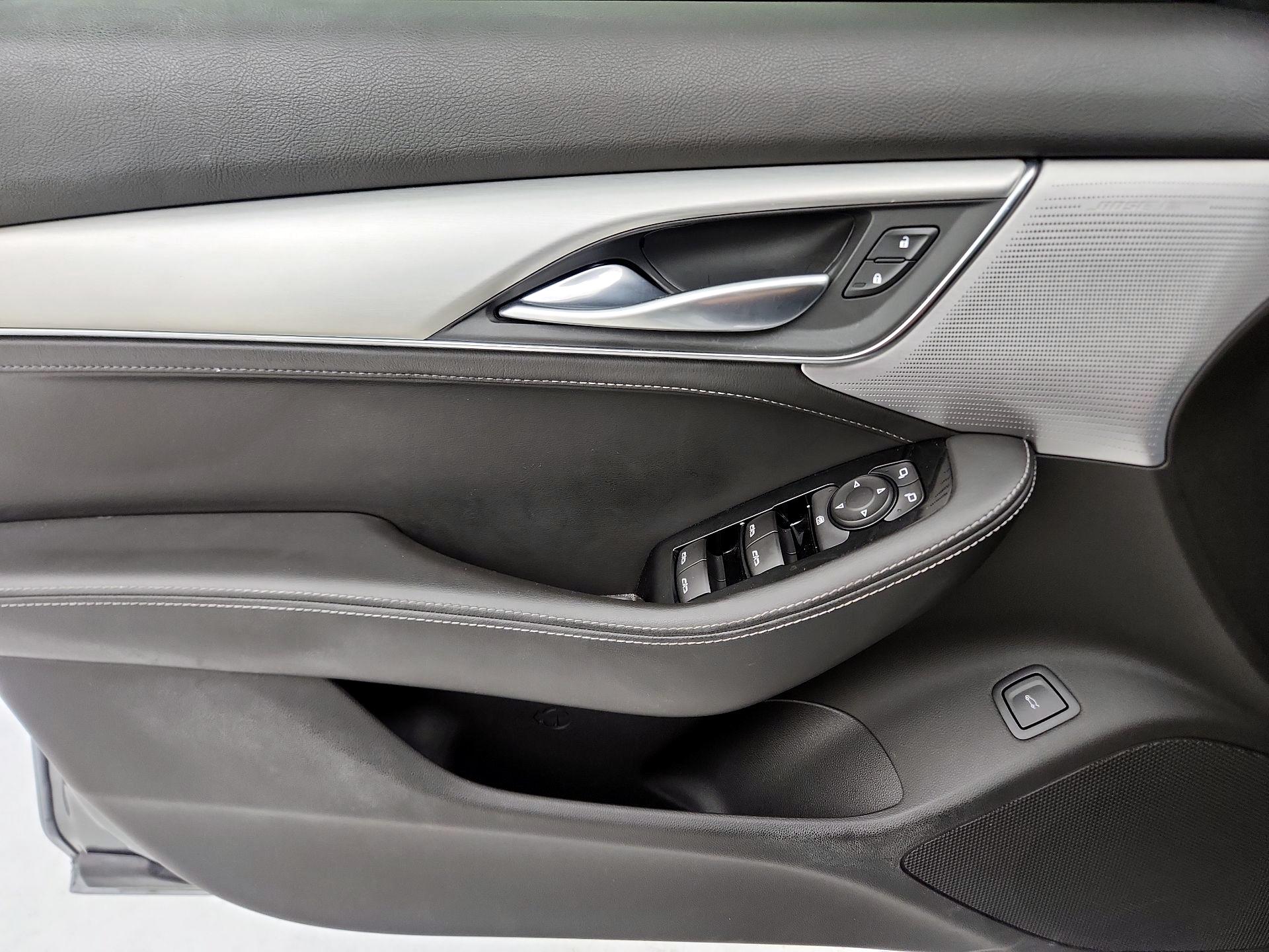 Thumbnail: 2022 Cadillac CT5 - 12