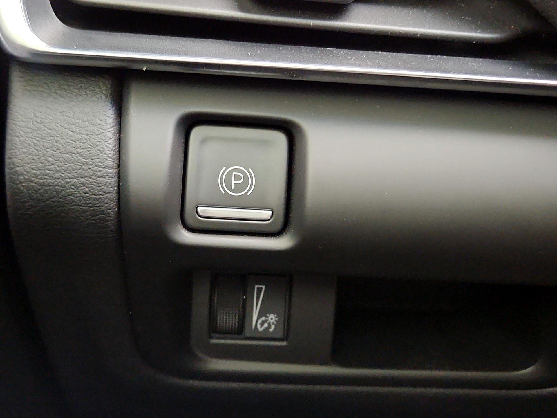 Thumbnail: 2022 Cadillac CT5 - 13