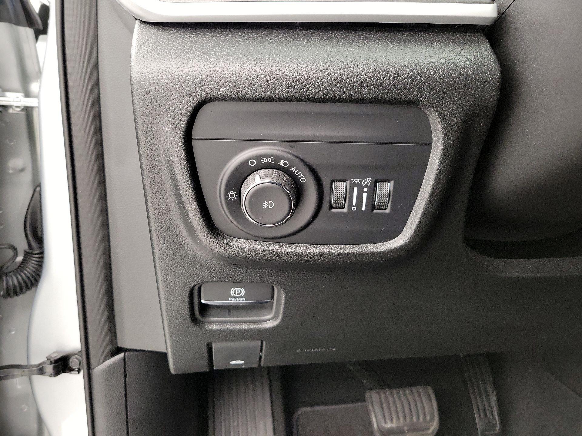 Thumbnail: 2023 Jeep Grand Cherokee - 13