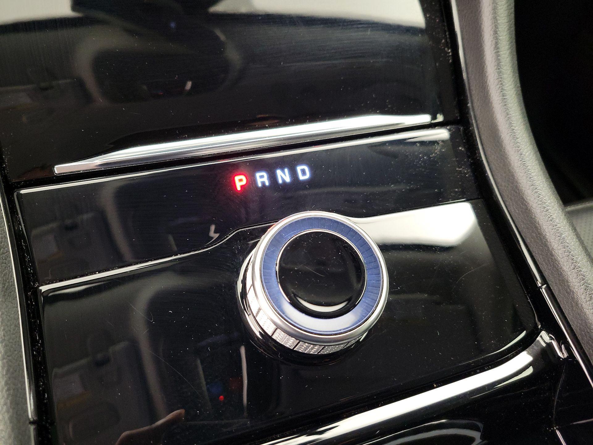 Thumbnail: 2023 Jeep Grand Cherokee - 18