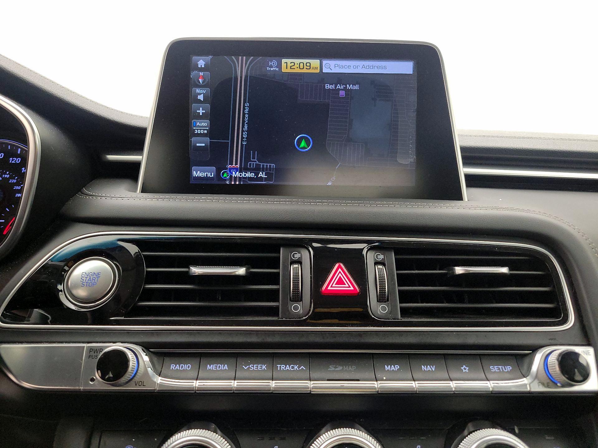 Thumbnail: 2020 Genesis G70 - 14