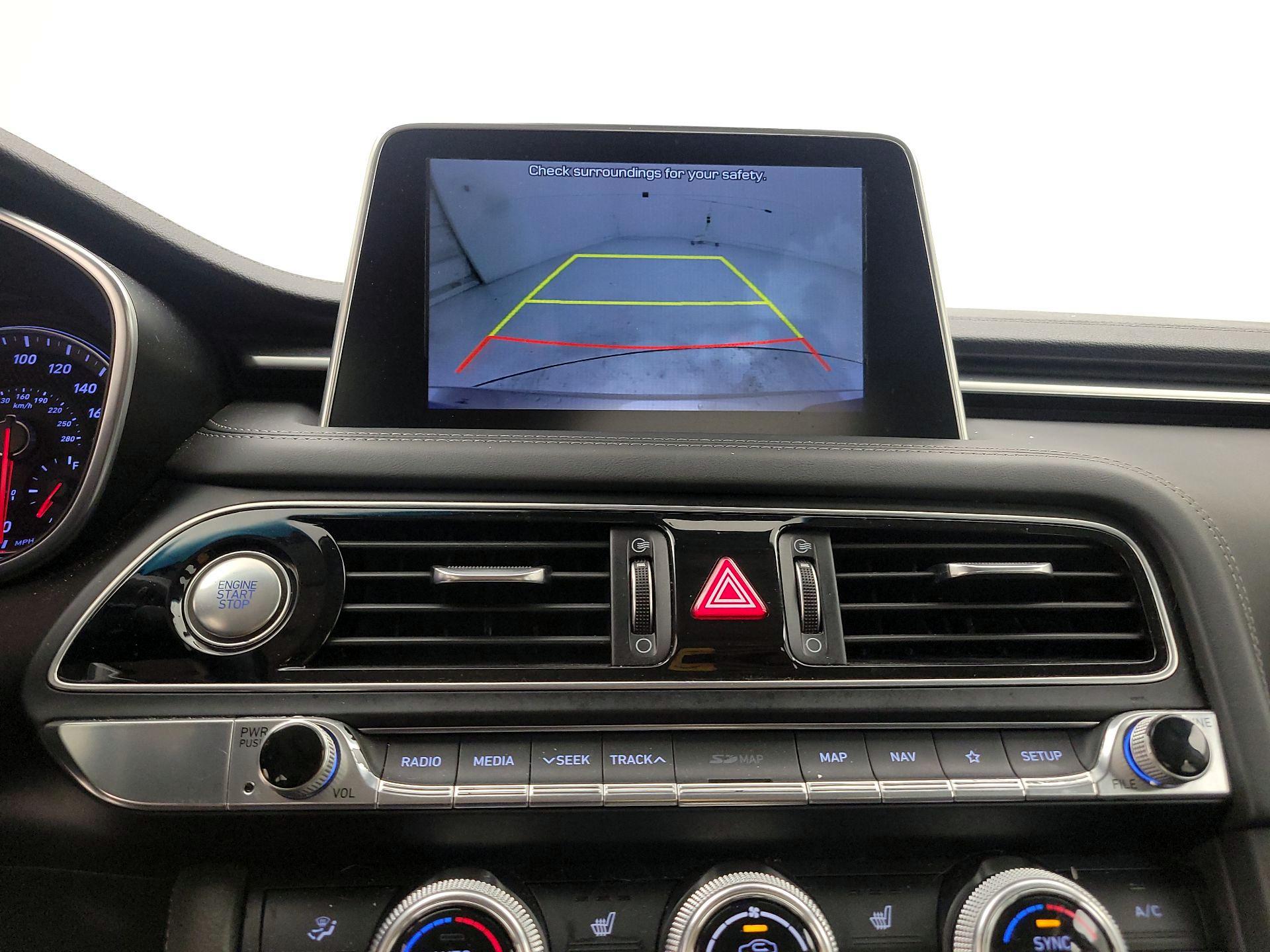 Thumbnail: 2020 Genesis G70 - 15