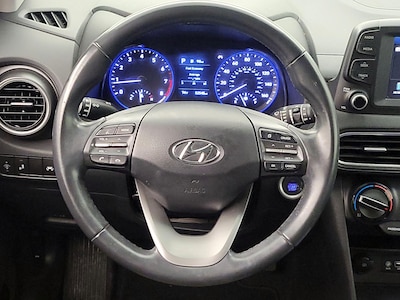 Steering Wheel & Instrument Cluster (On)