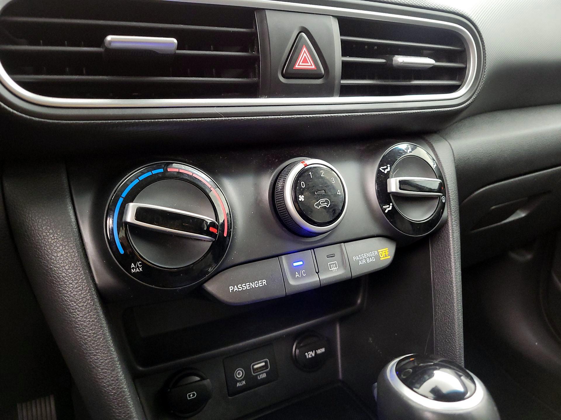 Thumbnail: 2020 Hyundai Kona - 16