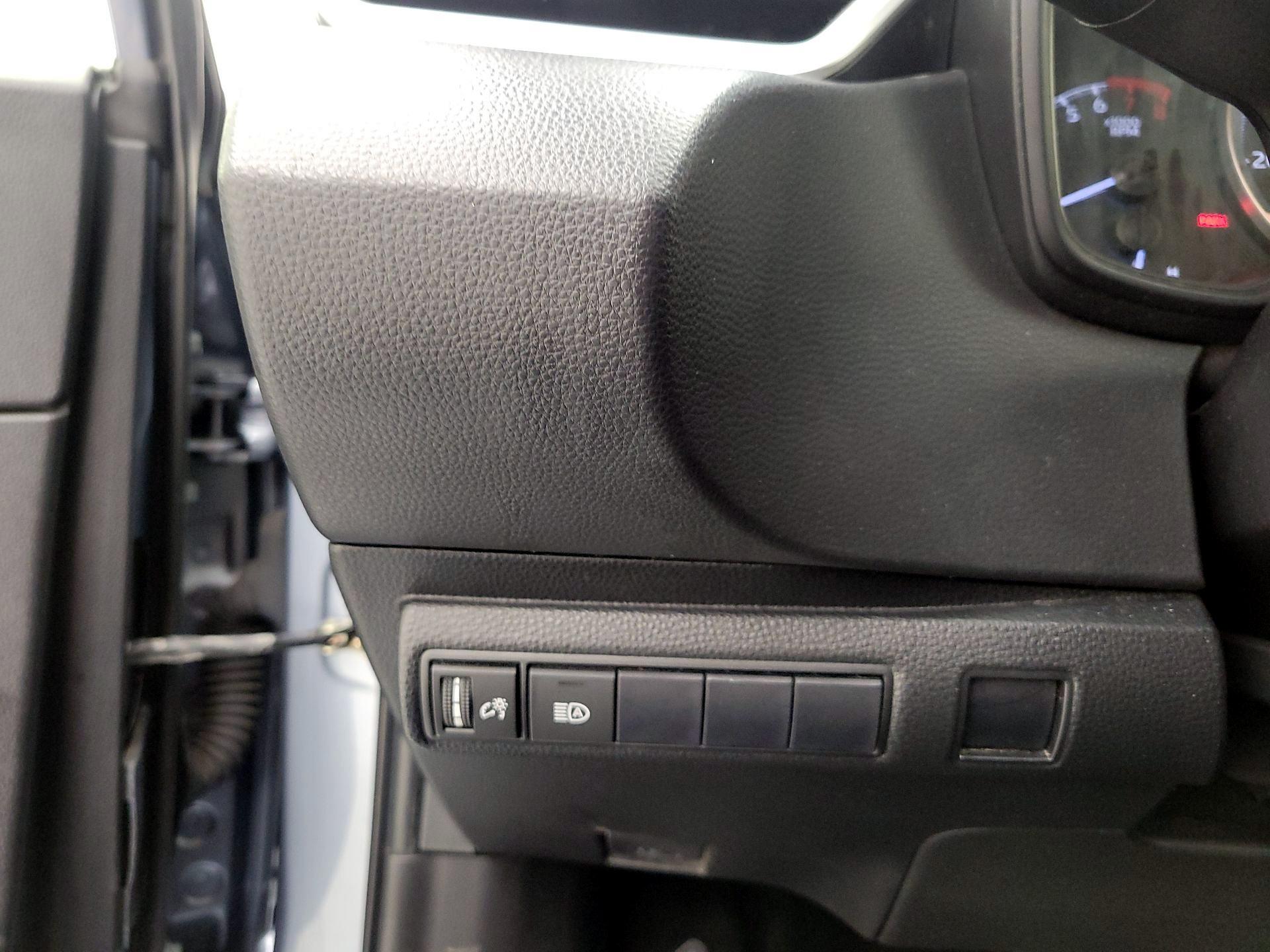 Thumbnail: 2021 Toyota Corolla - 13