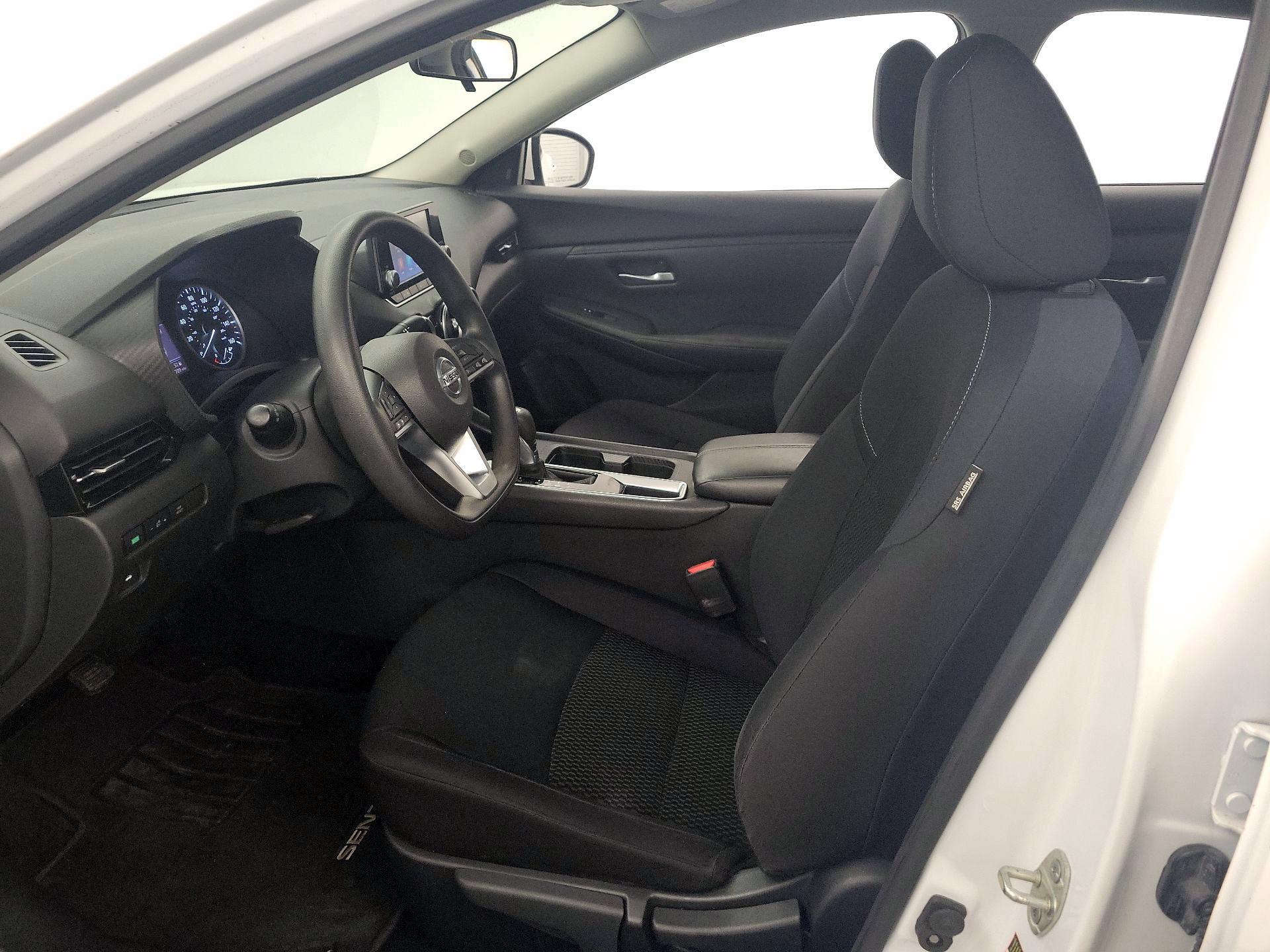 Thumbnail: 2020 Nissan Sentra - 11