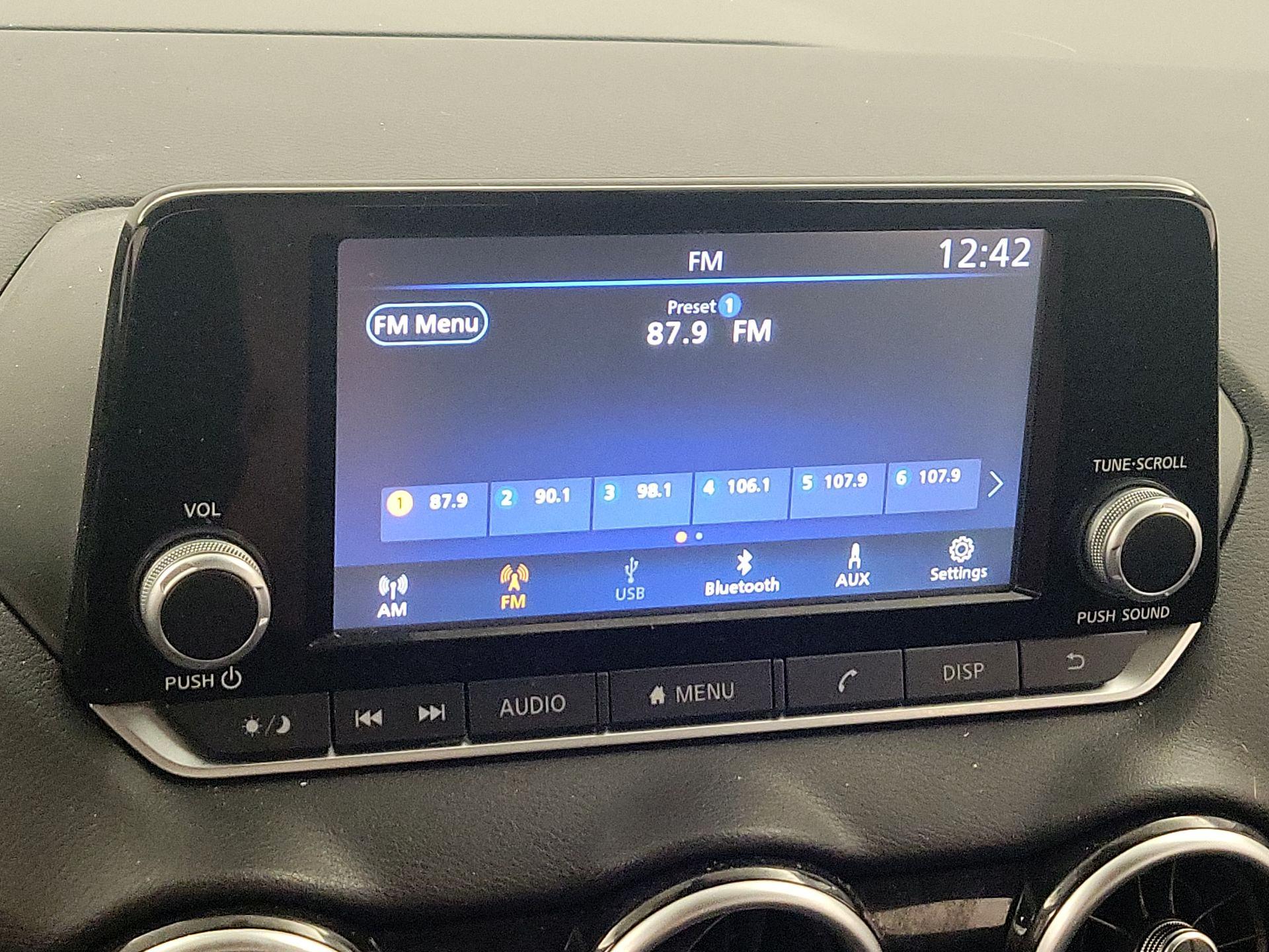 Thumbnail: 2020 Nissan Sentra - 15