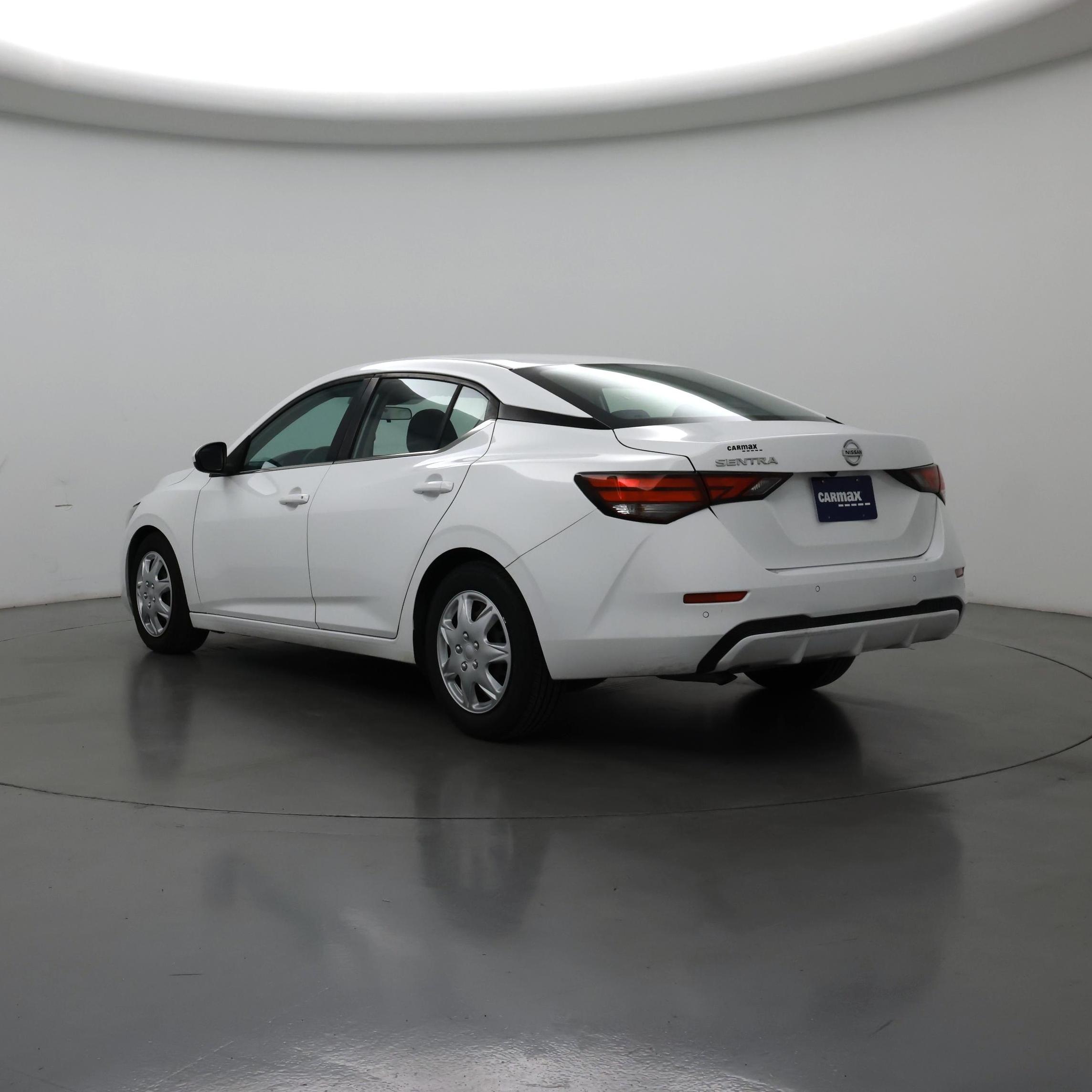 Thumbnail: 2020 Nissan Sentra - 2