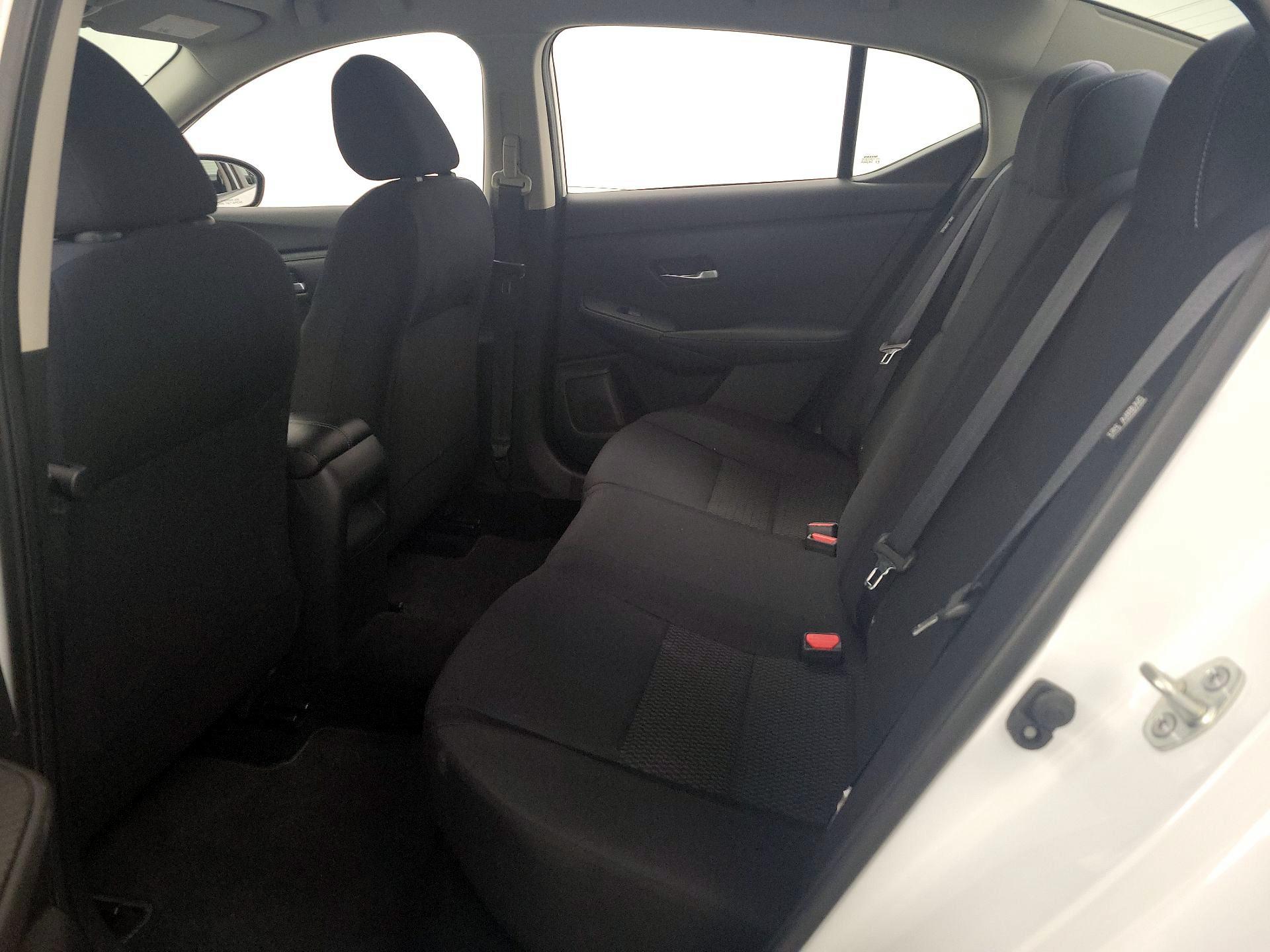 Thumbnail: 2020 Nissan Sentra - 19