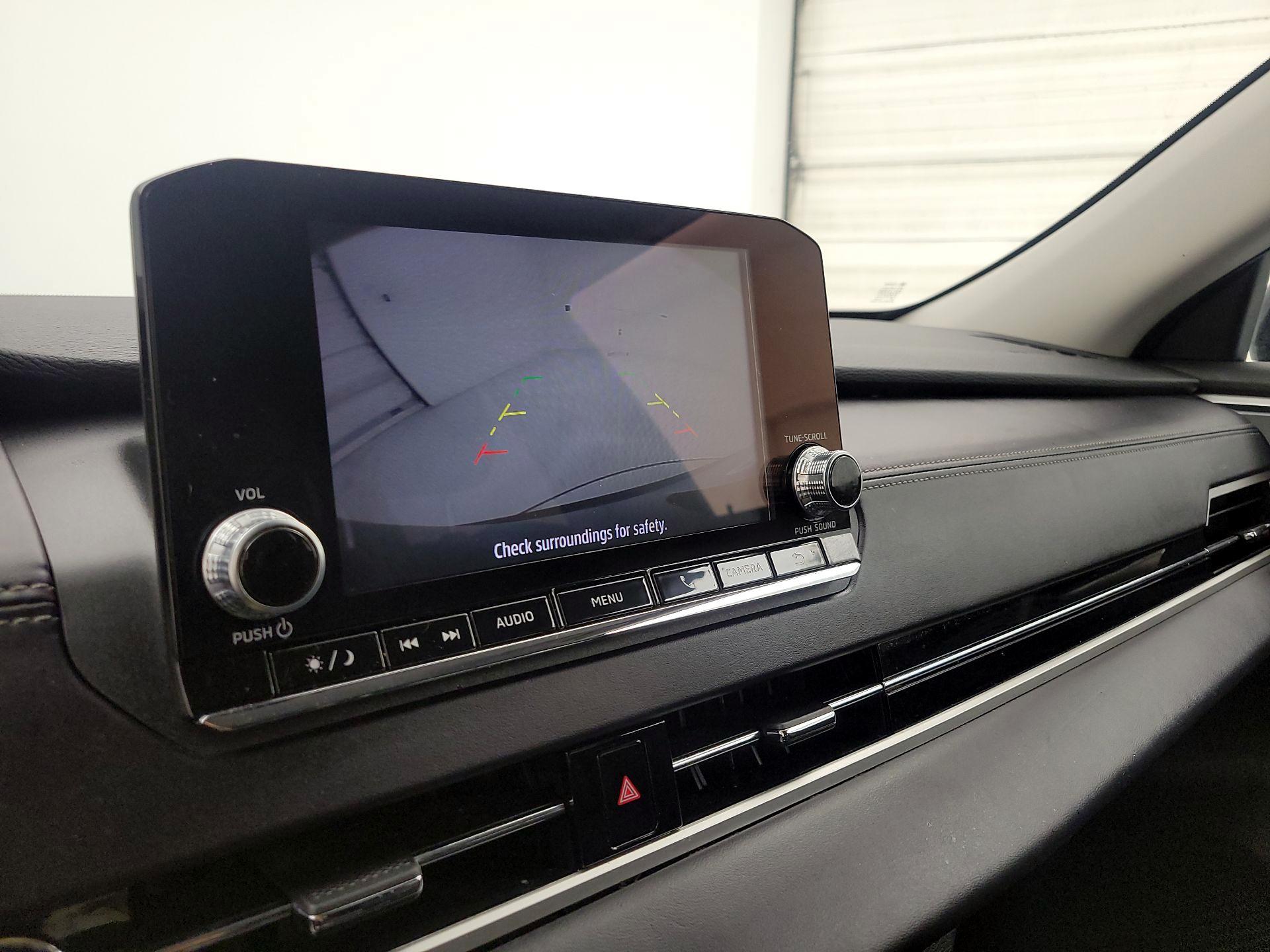 Thumbnail: 2024 Mitsubishi Outlander - 14