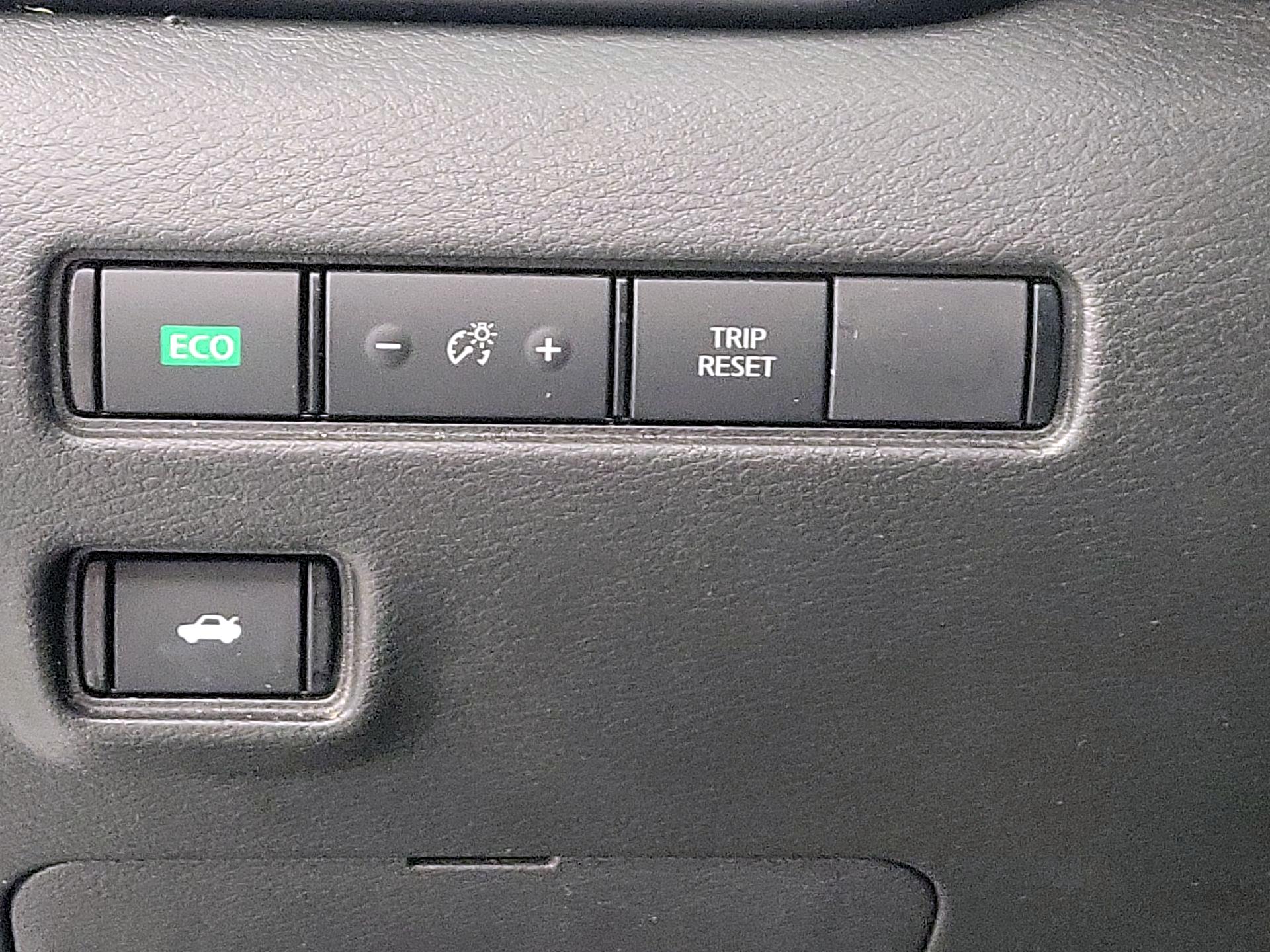 Thumbnail: 2023 Nissan Sentra - 13