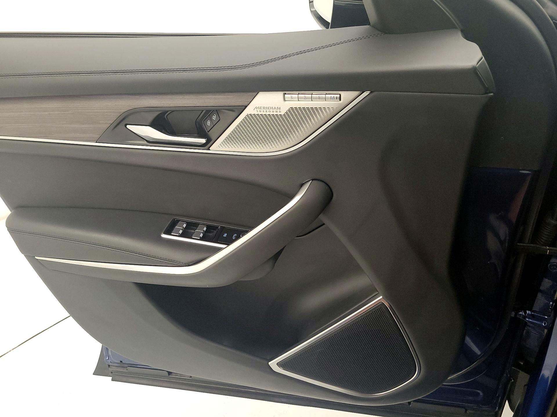 Thumbnail: 2023 Jaguar F-Pace - 12