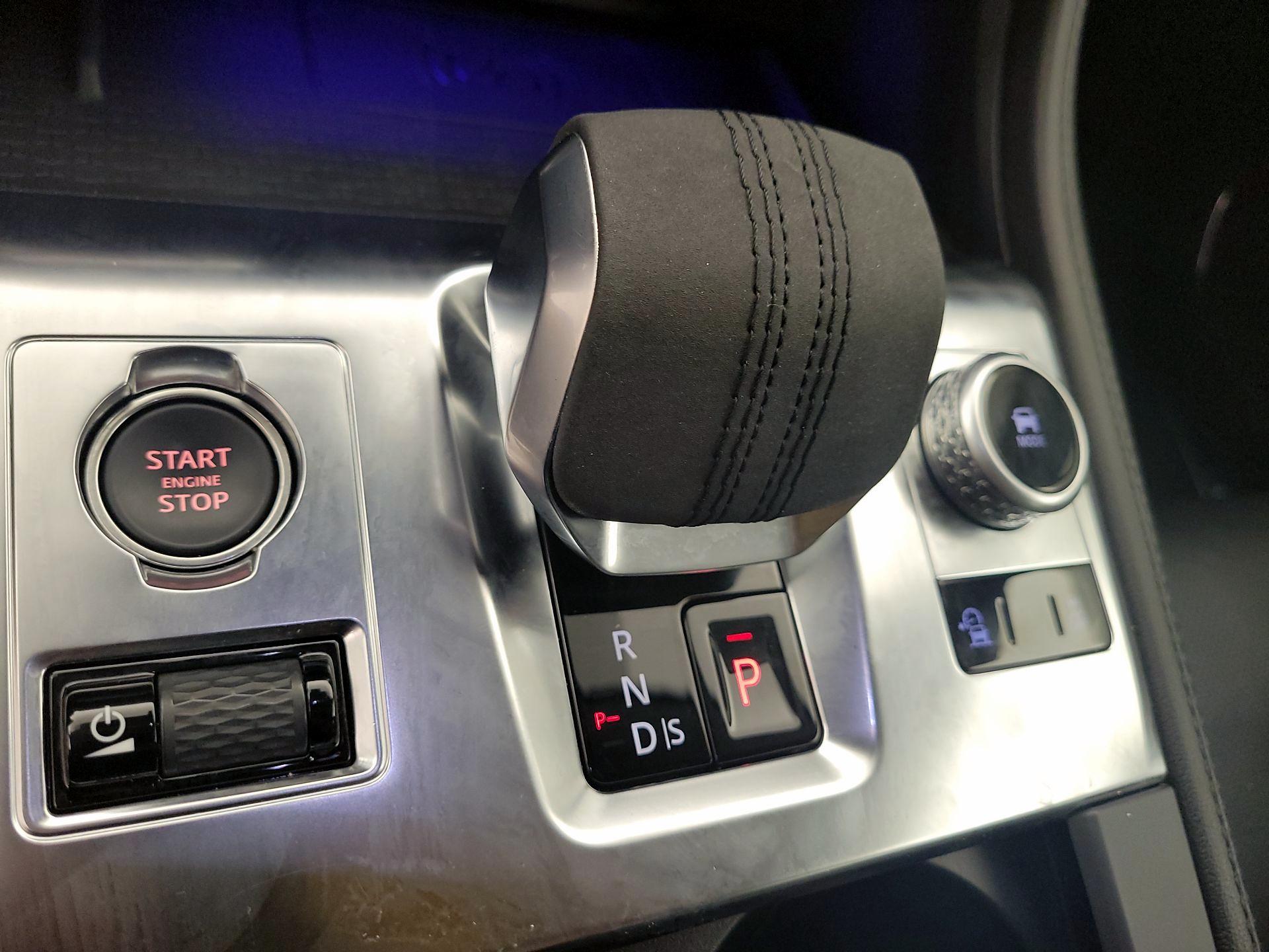 Thumbnail: 2023 Jaguar F-Pace - 17