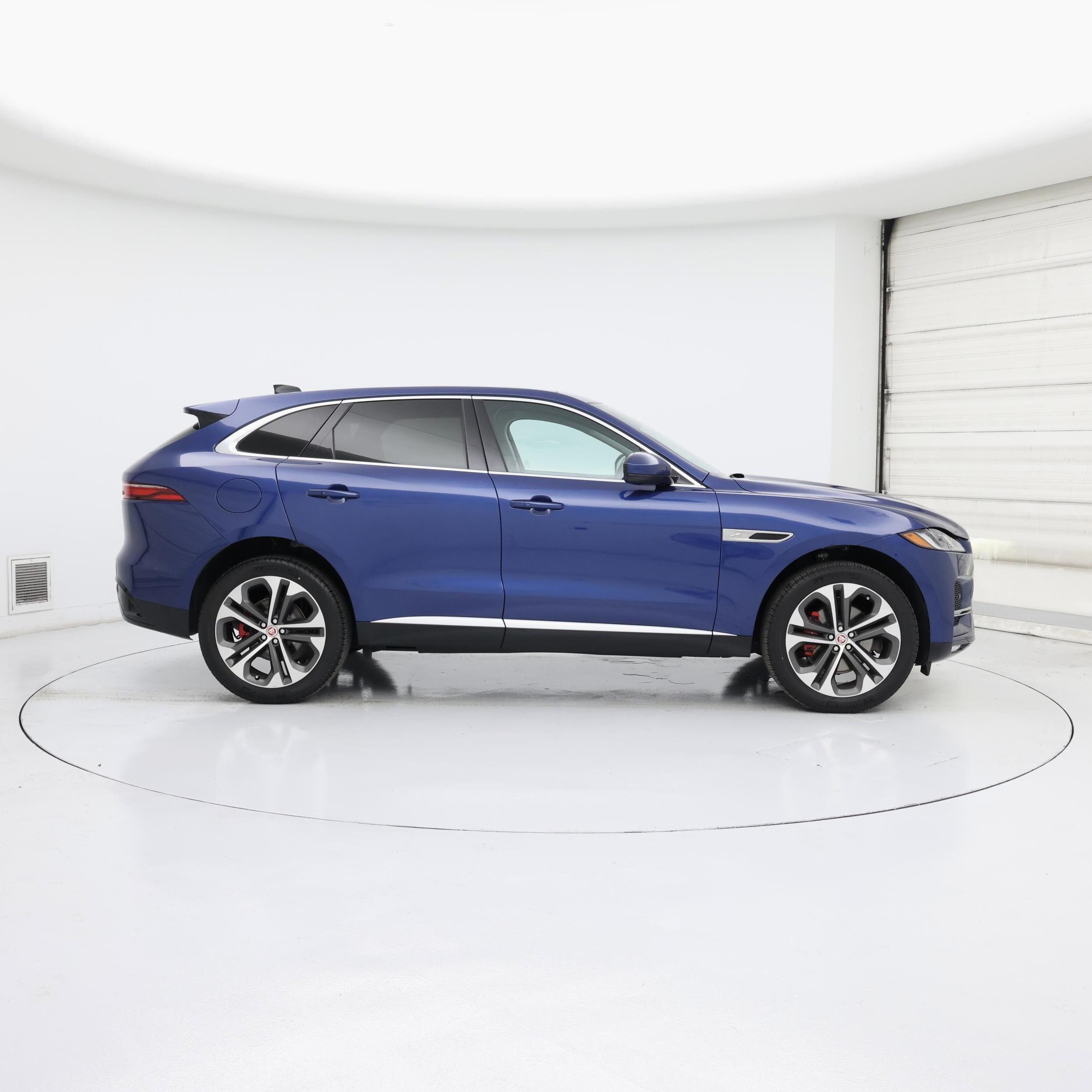 Thumbnail: 2023 Jaguar F-Pace - 7