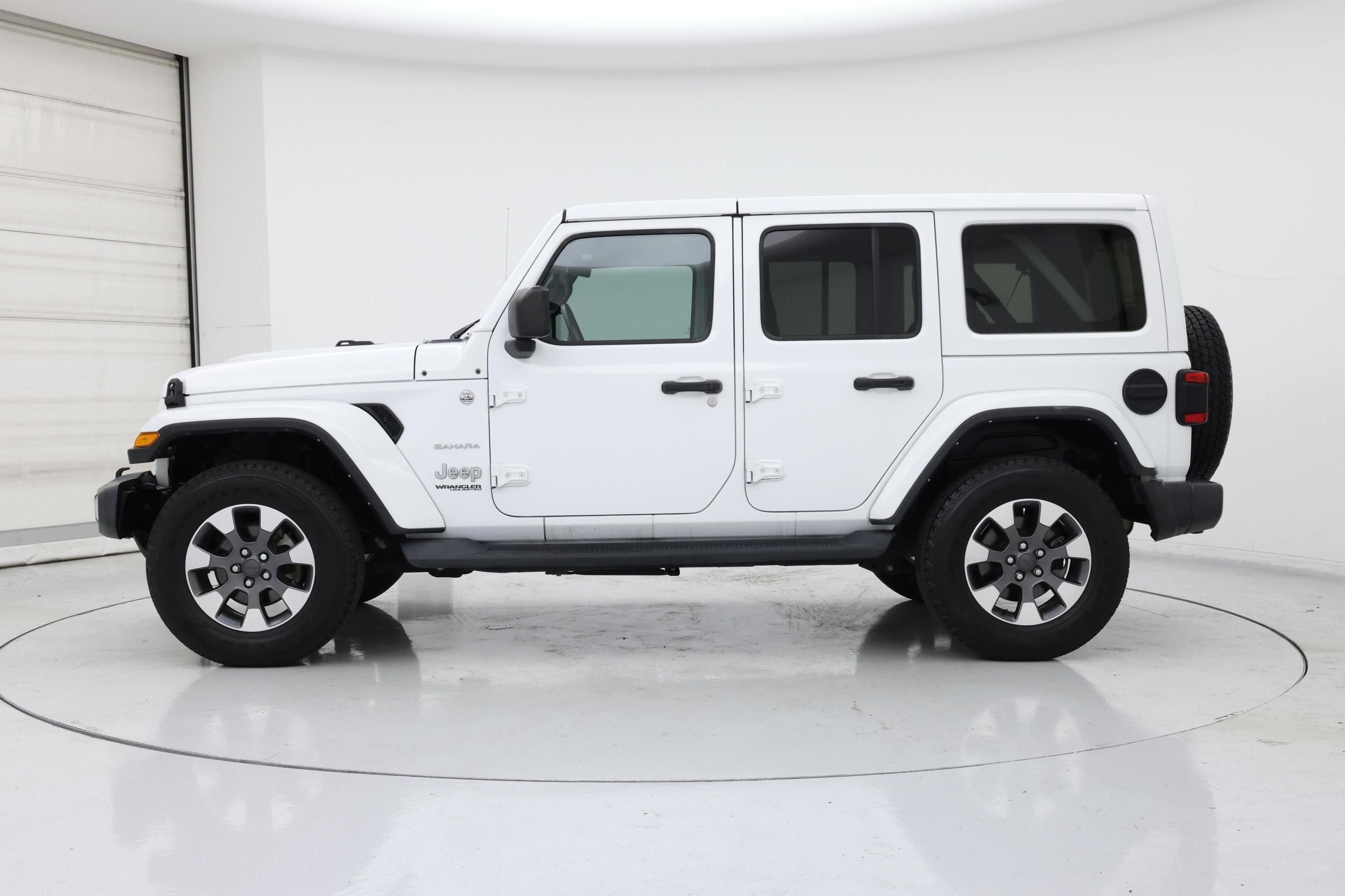 Thumbnail: 2021 Jeep Wrangler - 3