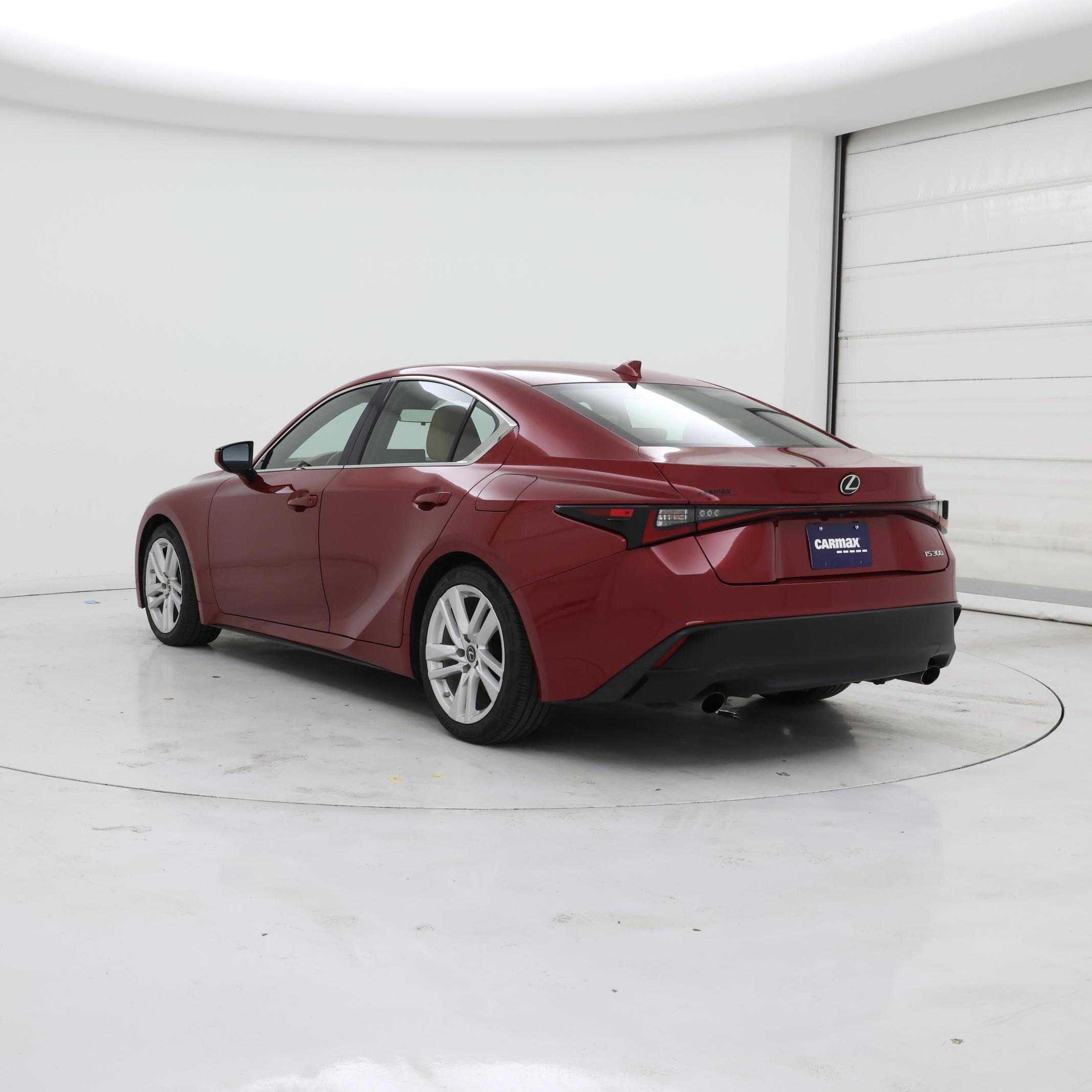 Thumbnail: 2022 Lexus IS - 2