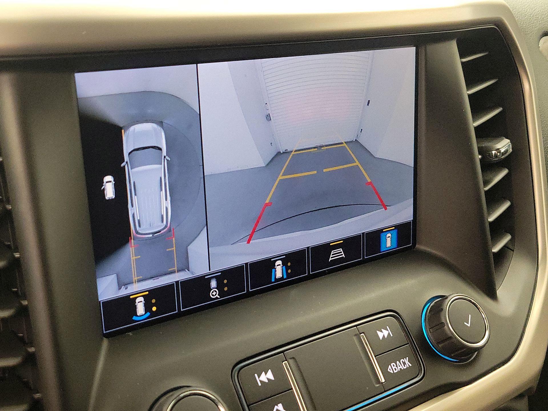 Thumbnail: 2021 GMC Acadia - 15