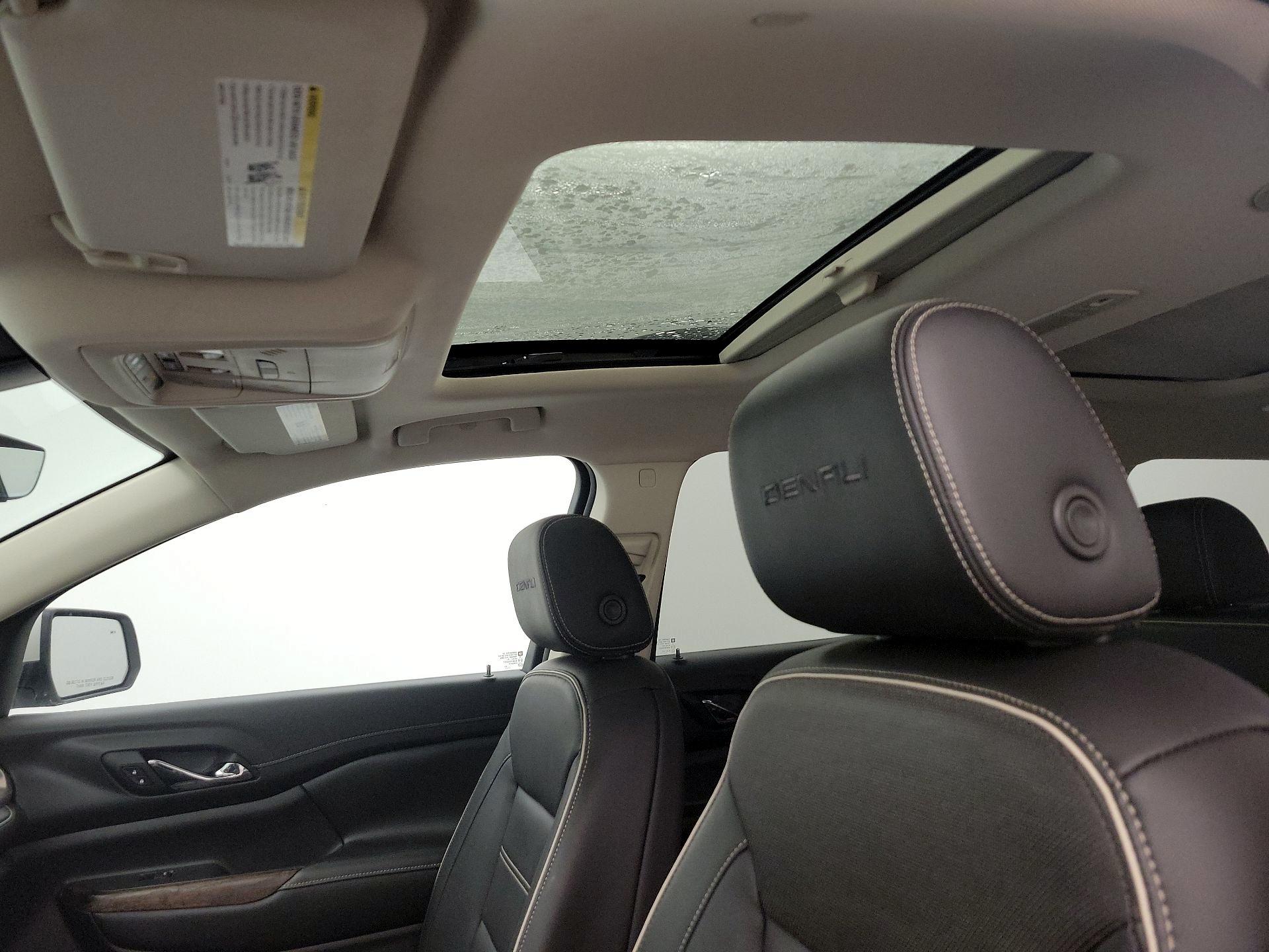 Thumbnail: 2021 GMC Acadia - 20