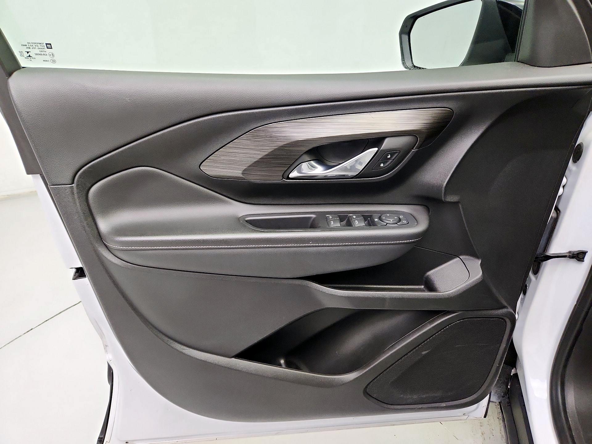 Thumbnail: 2023 GMC Terrain - 12
