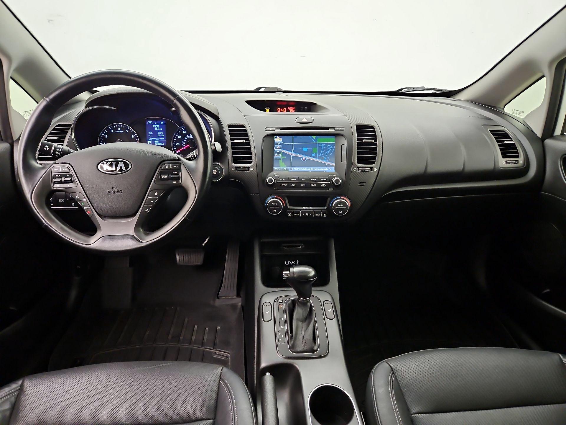 Thumbnail: 2016 Kia Forte - 9