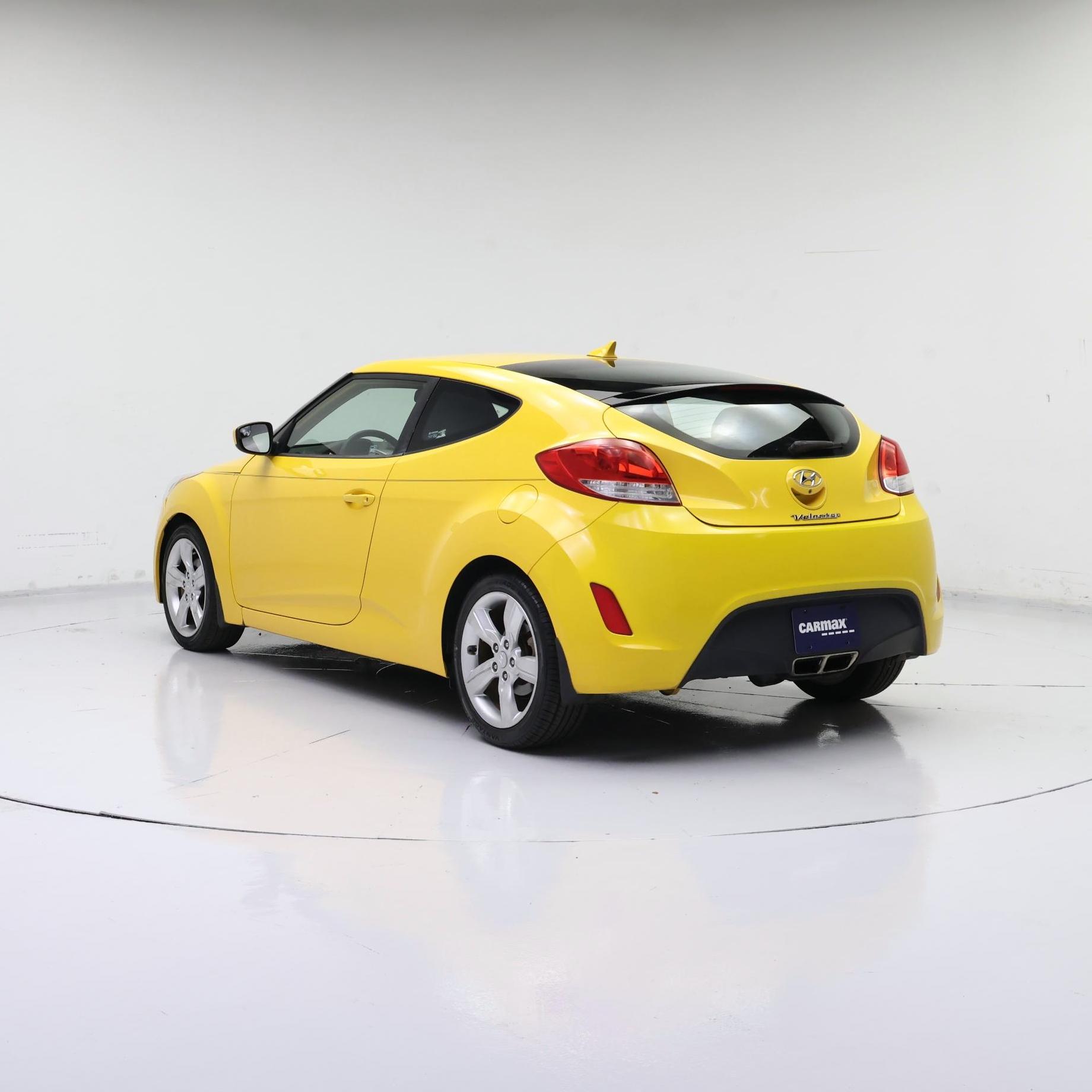 Thumbnail: 2015 Hyundai Veloster - 2