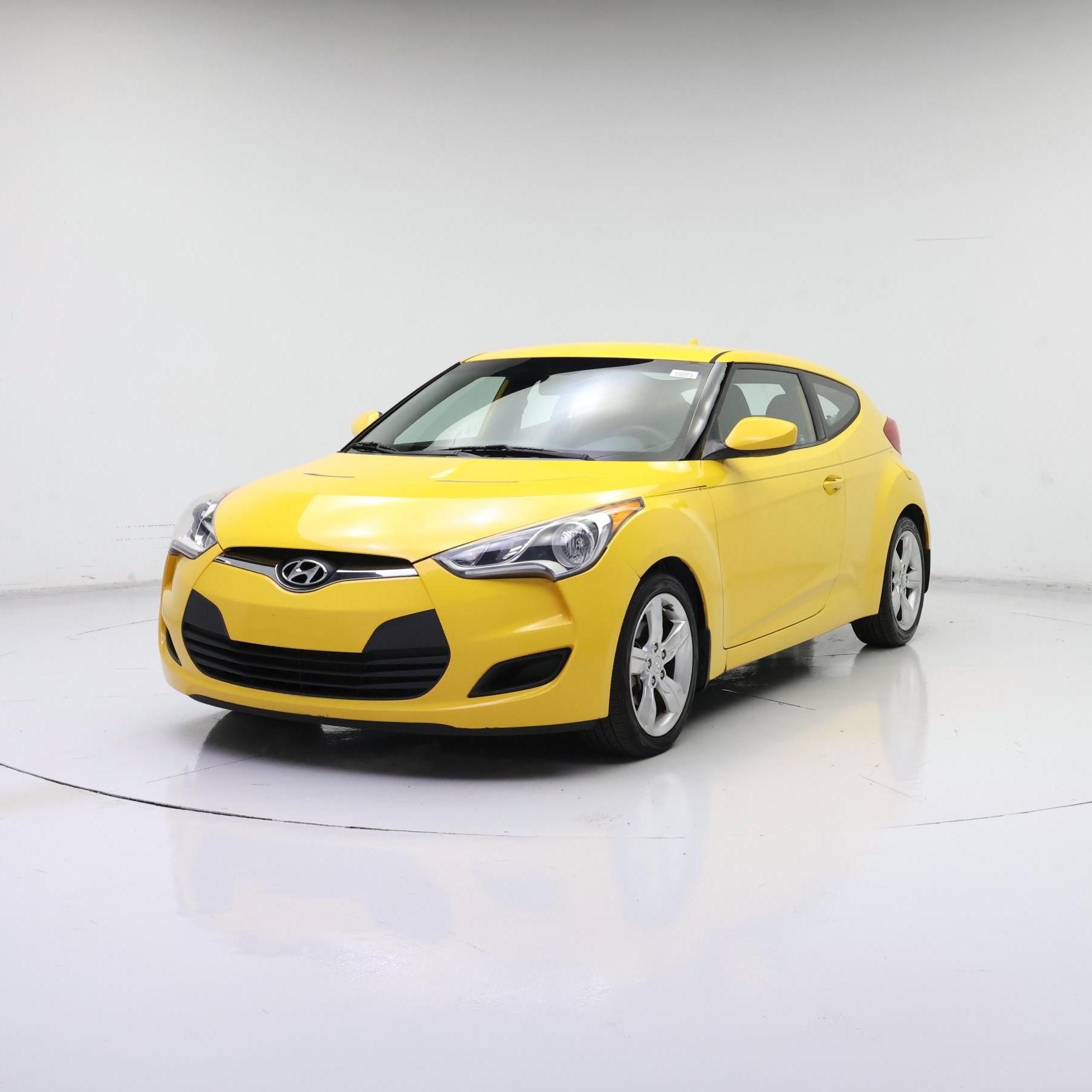 Thumbnail: 2015 Hyundai Veloster - 4