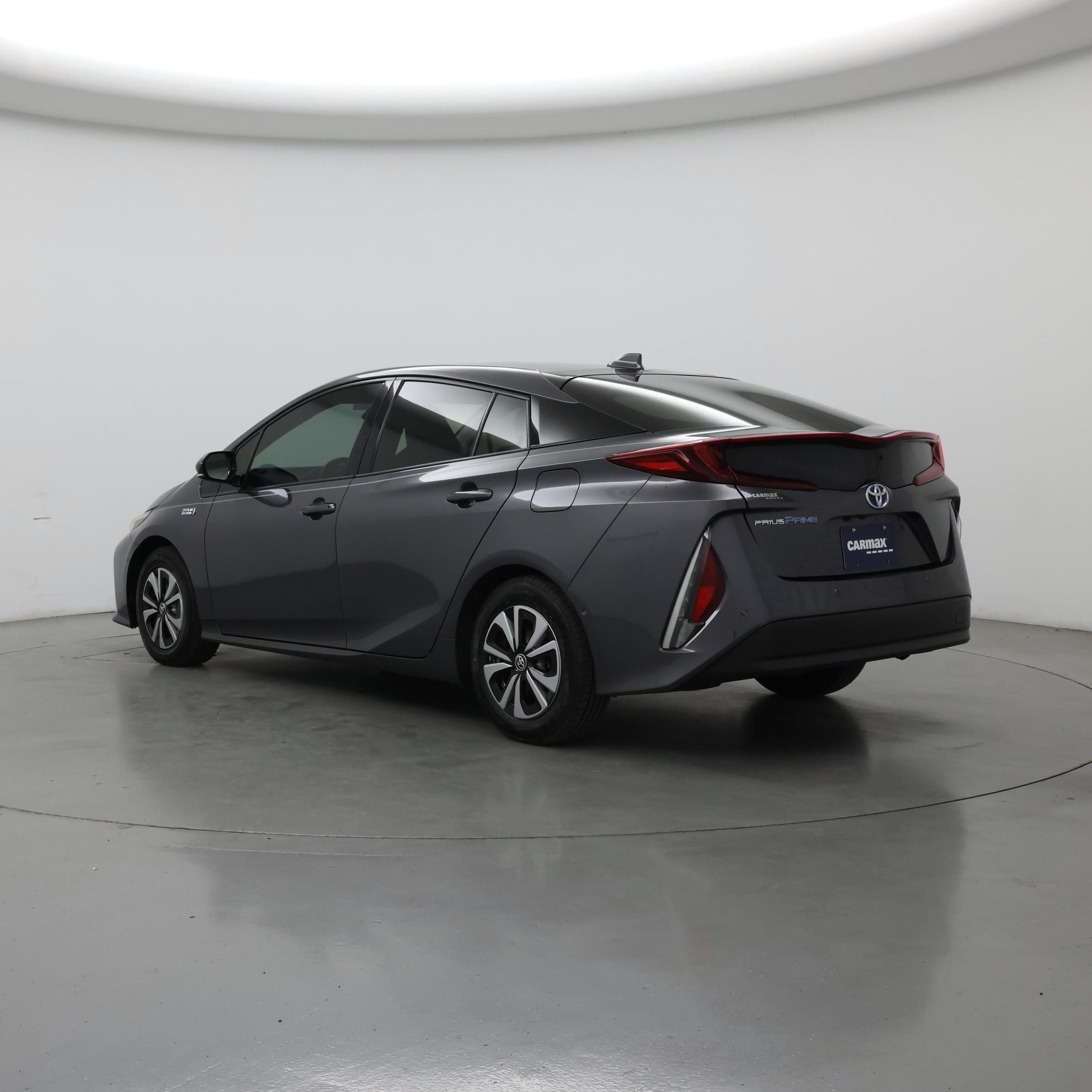 Thumbnail: 2018 Toyota Prius Prime - 2