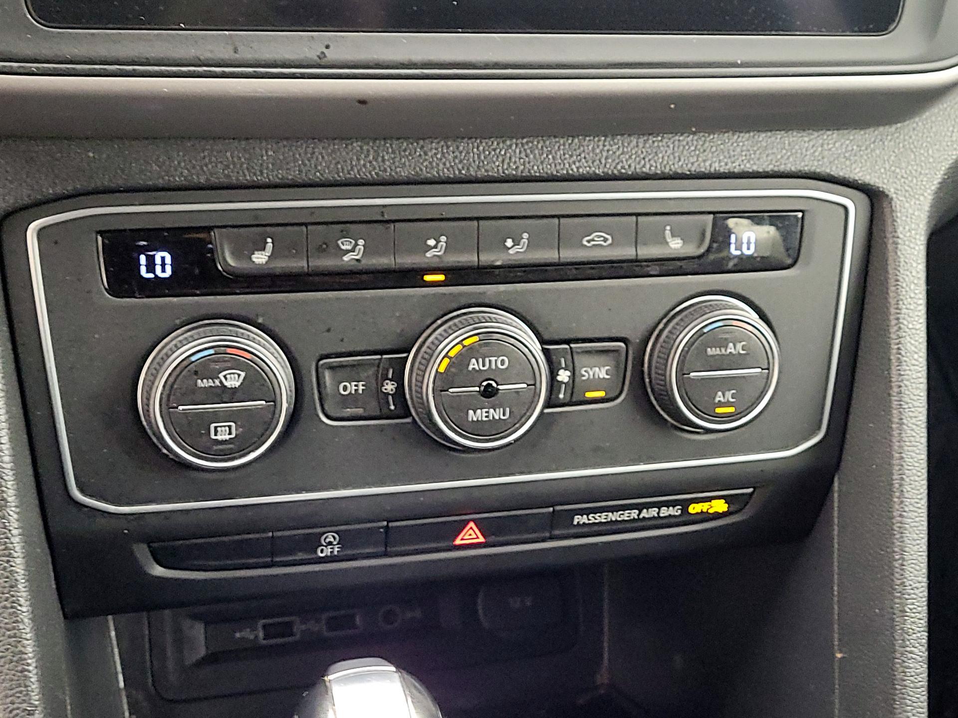 Thumbnail: 2020 Volkswagen Atlas - 16