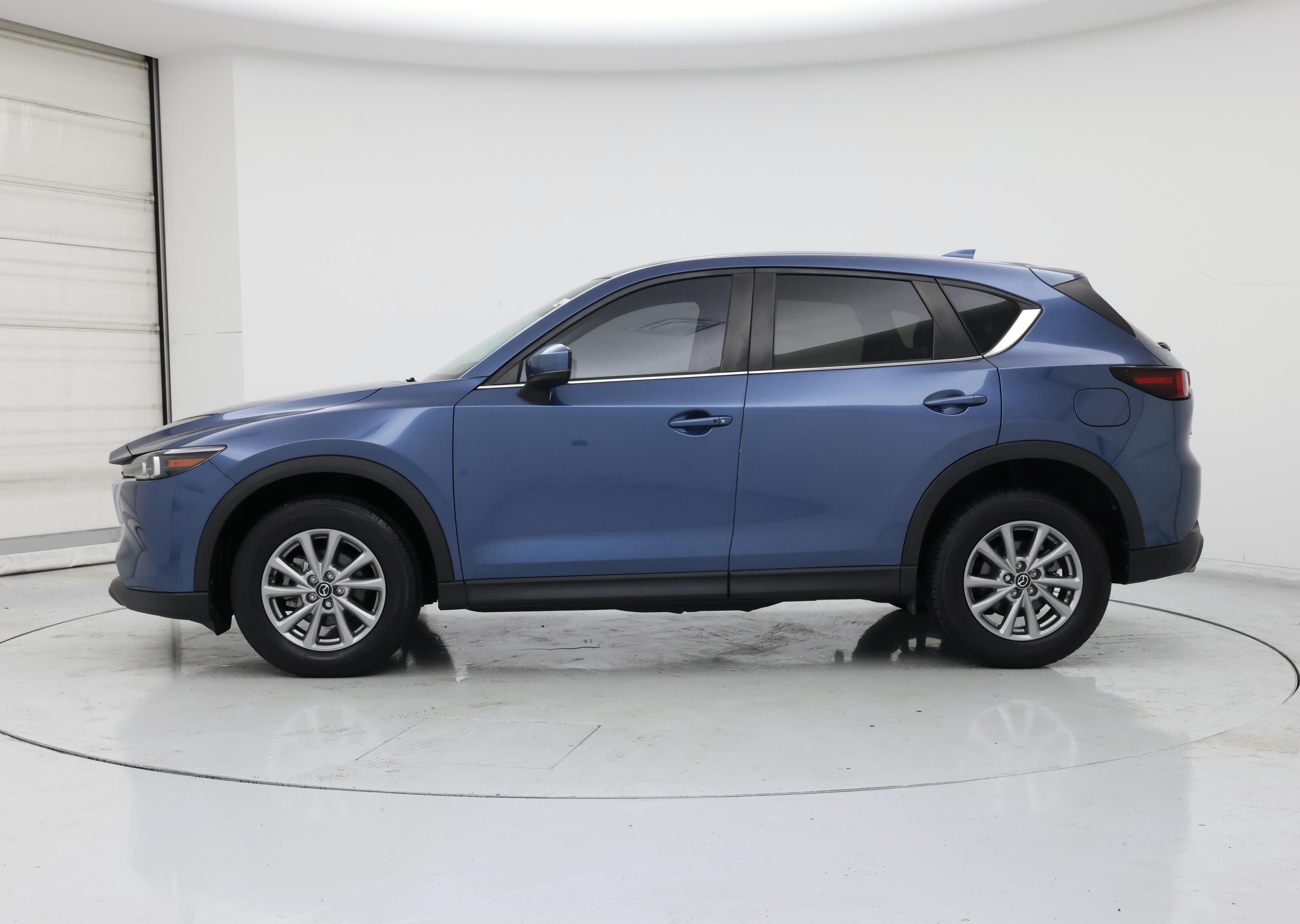 Thumbnail: 2023 Mazda CX-5 - 3