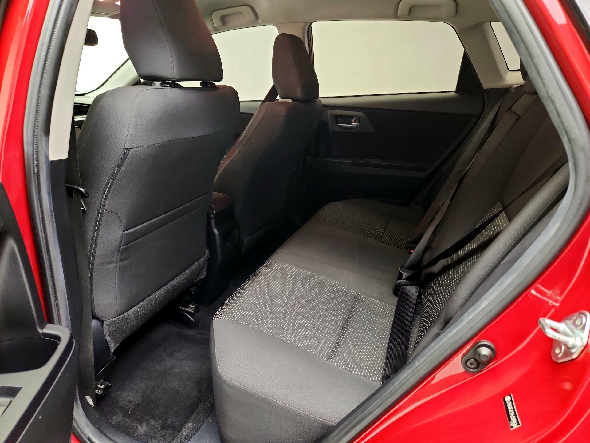 Thumbnail: 2017 Toyota Corolla iM - 19