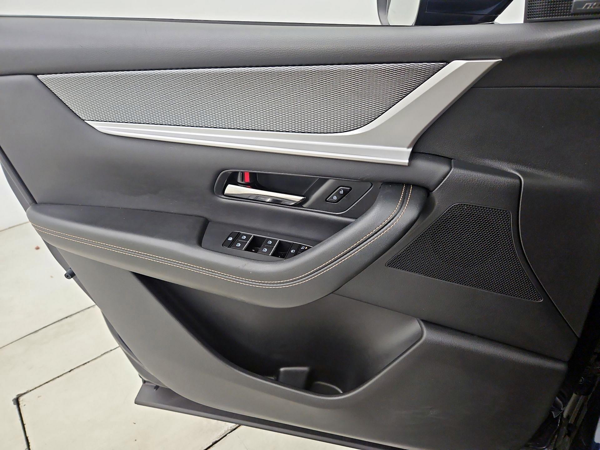 Thumbnail: 2024 Mazda CX-90 - 12