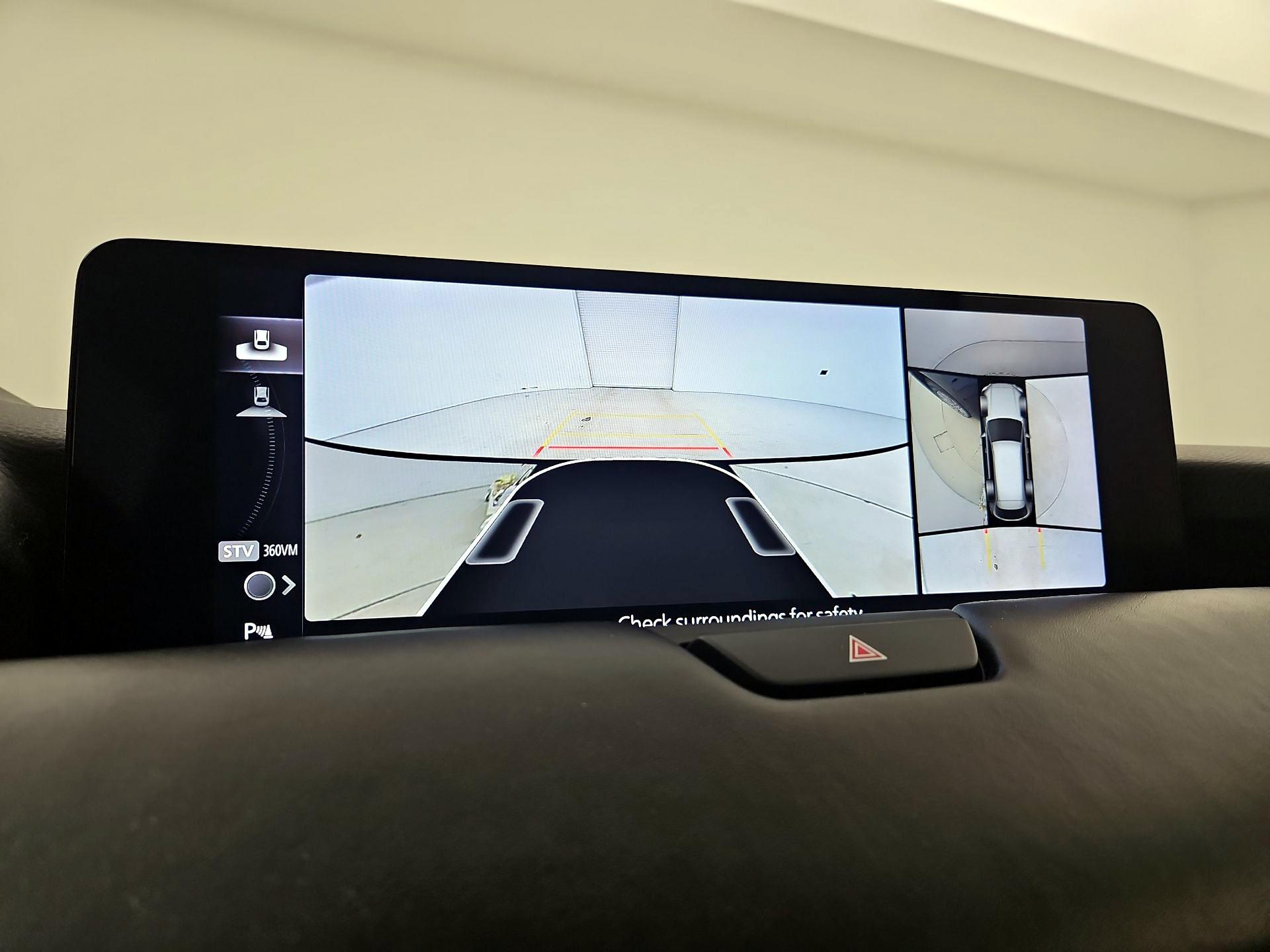 Thumbnail: 2024 Mazda CX-90 - 15