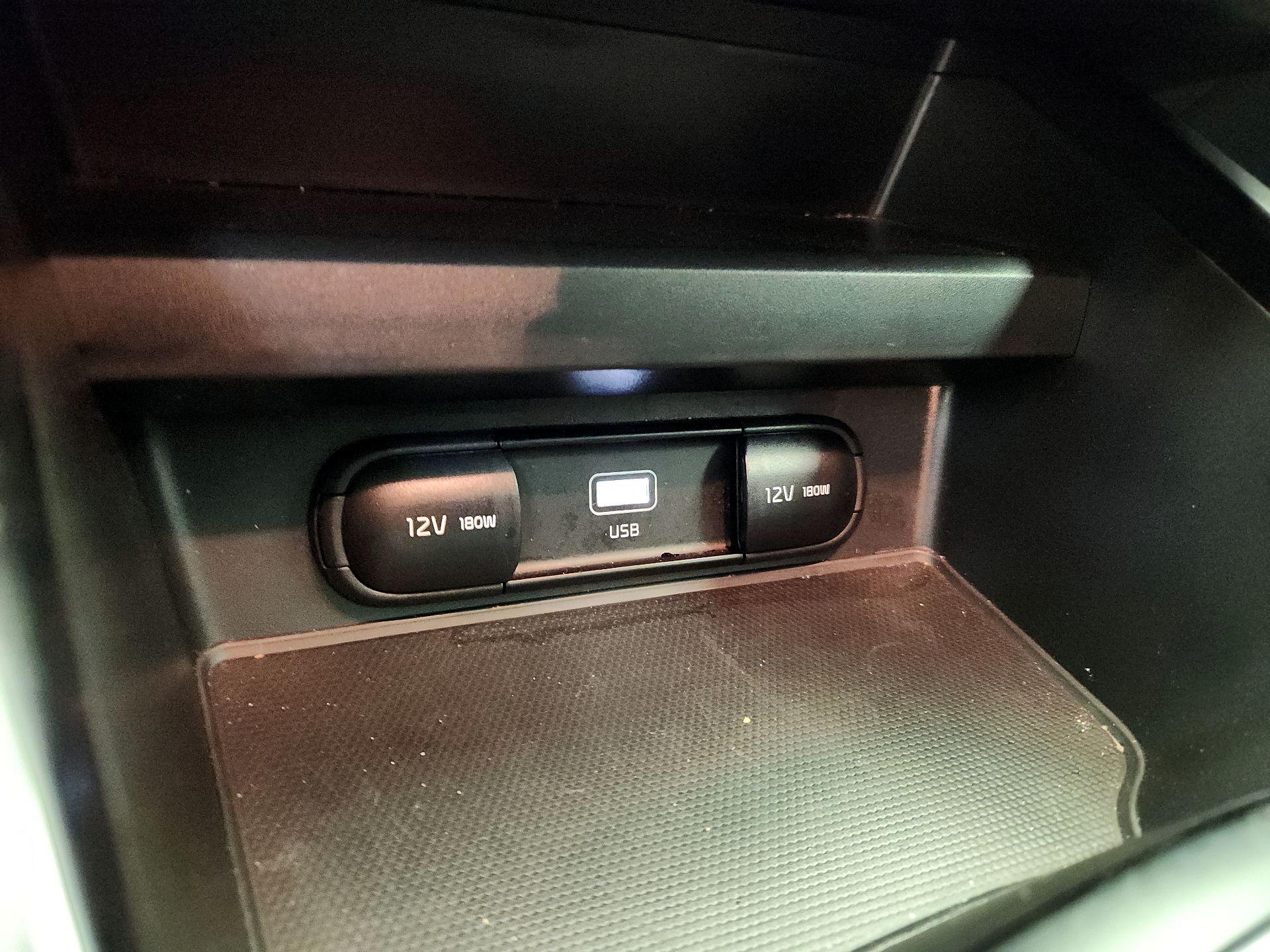 Thumbnail: 2025 Kia Soul - 18