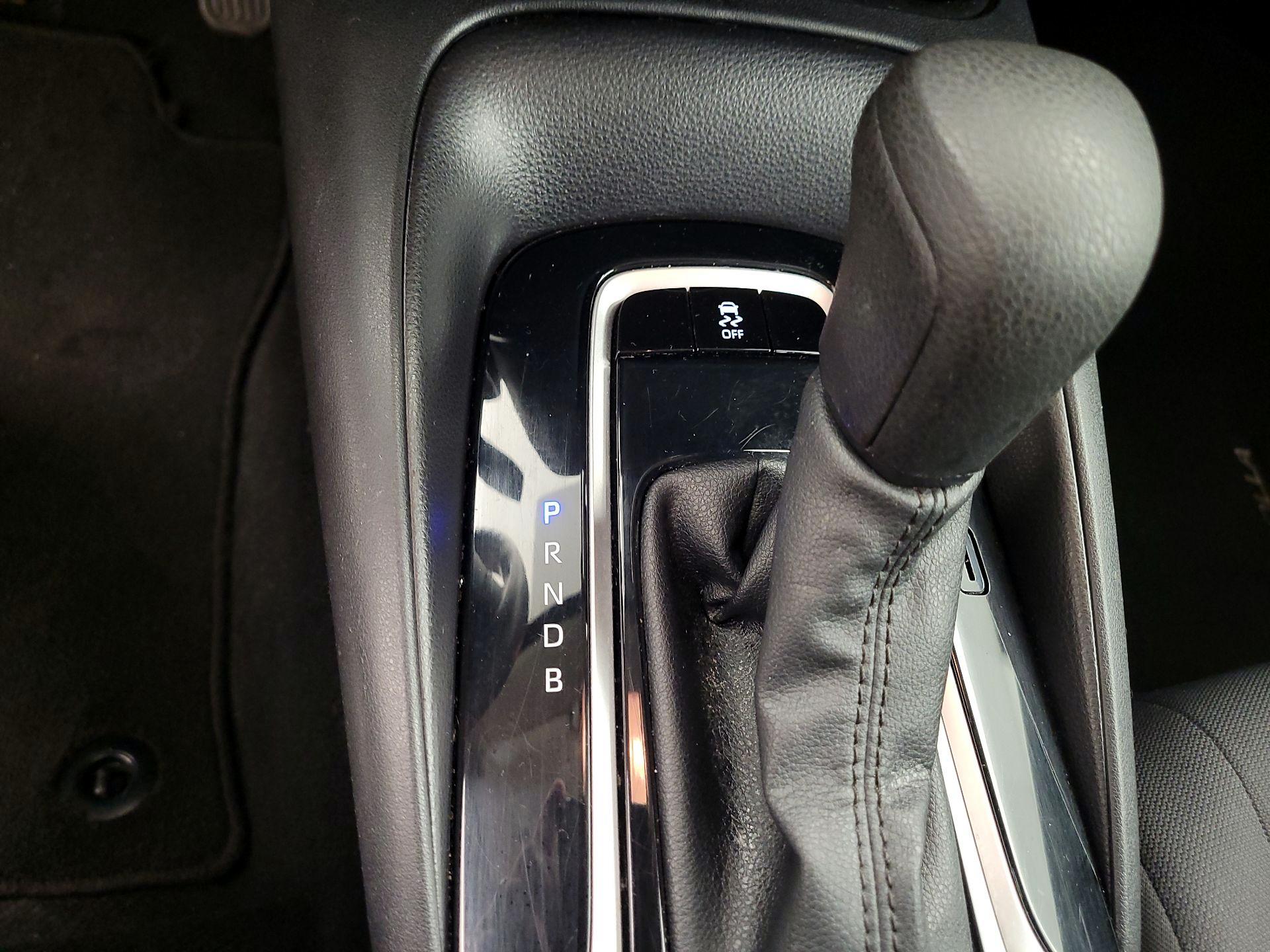 Thumbnail: 2022 Toyota Corolla - 17