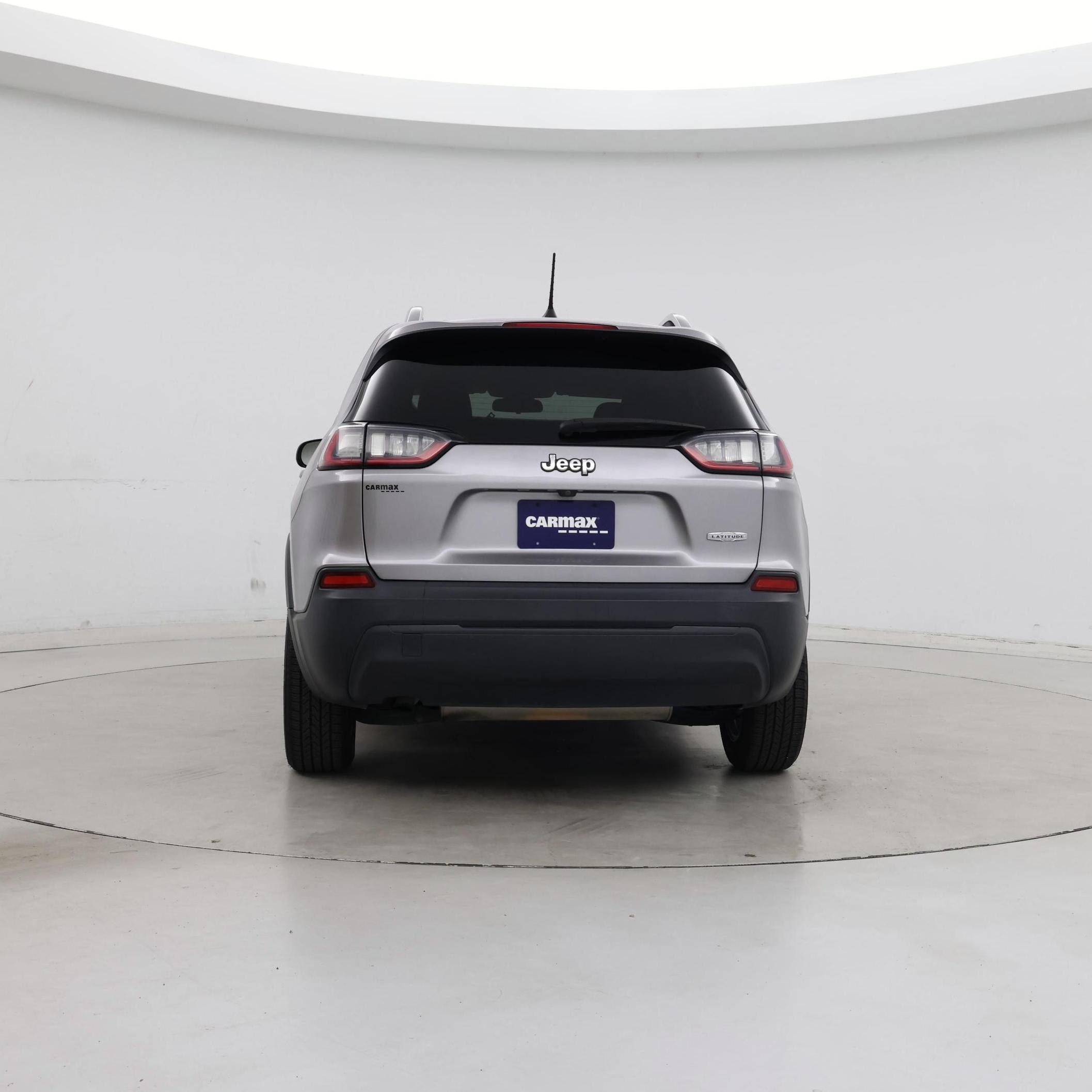 Thumbnail: 2019 Jeep Cherokee - 6