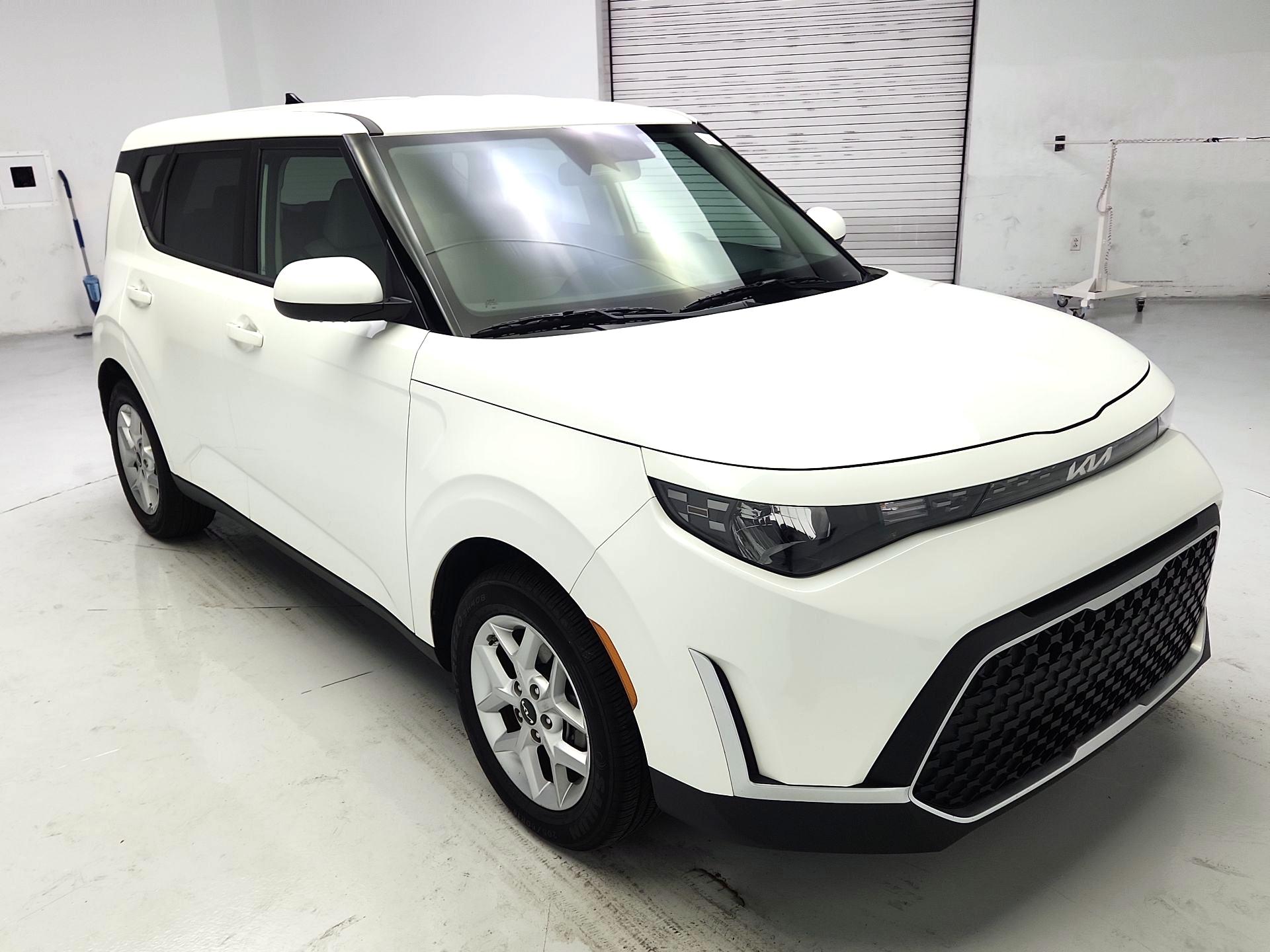 Thumbnail: 2025 Kia Soul - 1