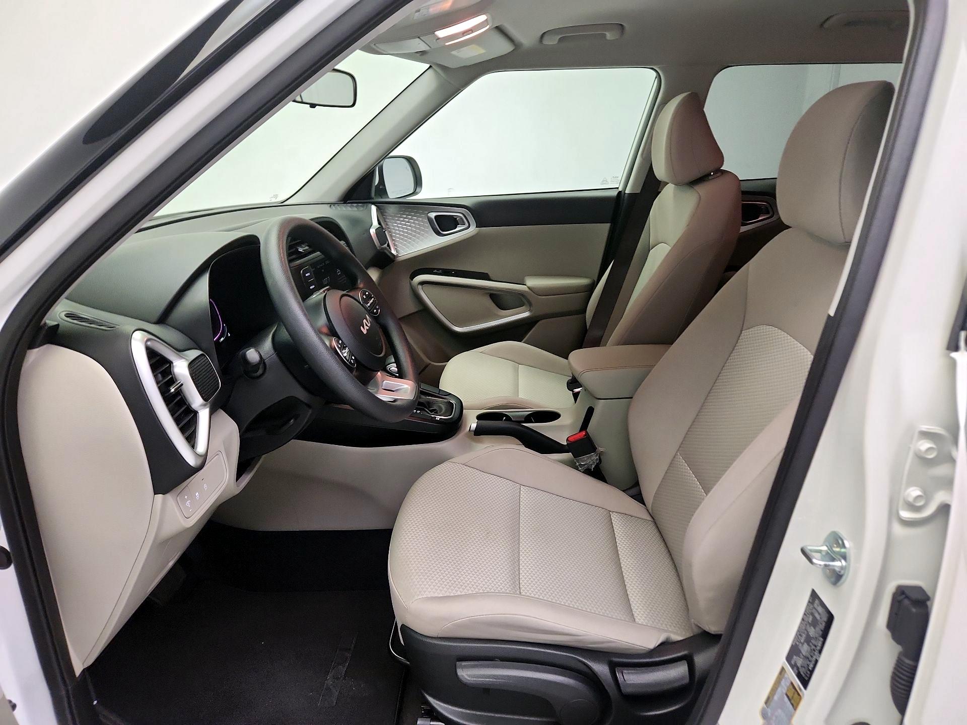 Thumbnail: 2025 Kia Soul - 9