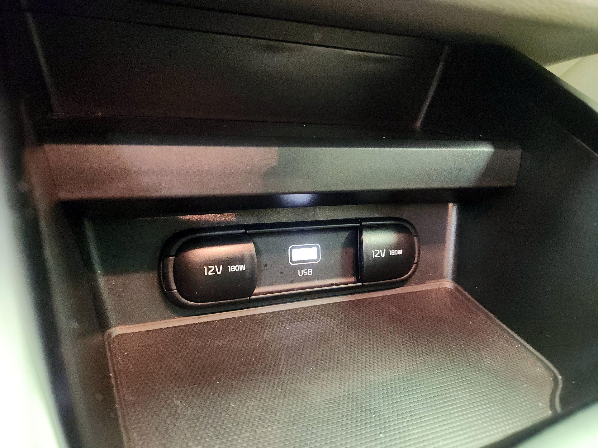 Thumbnail: 2025 Kia Soul - 16